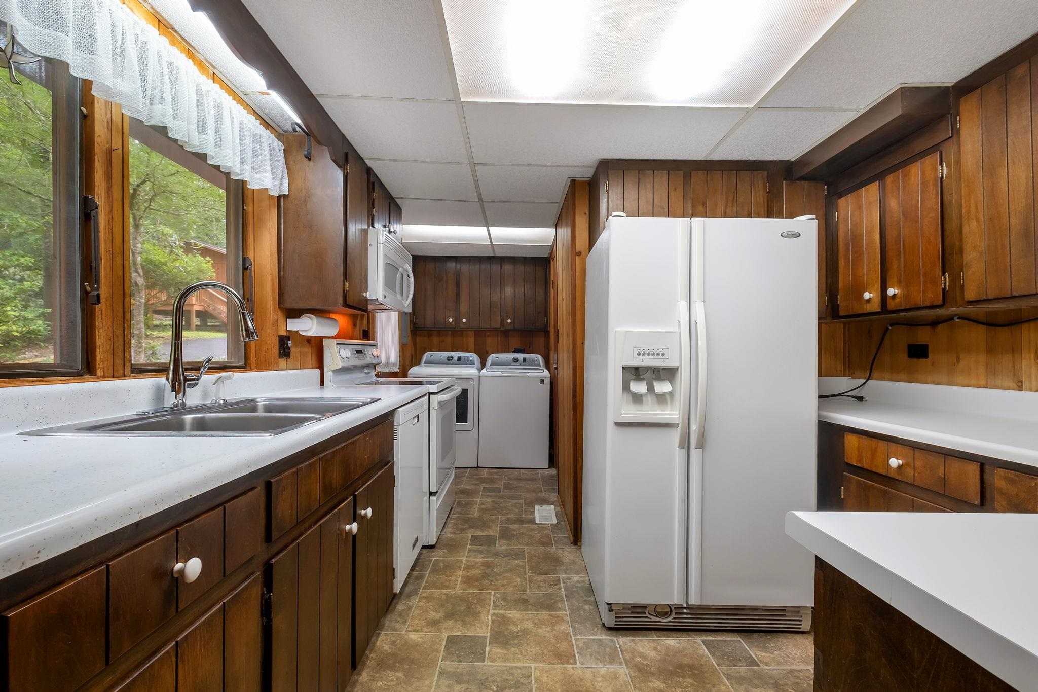 3732 Ravine Drive