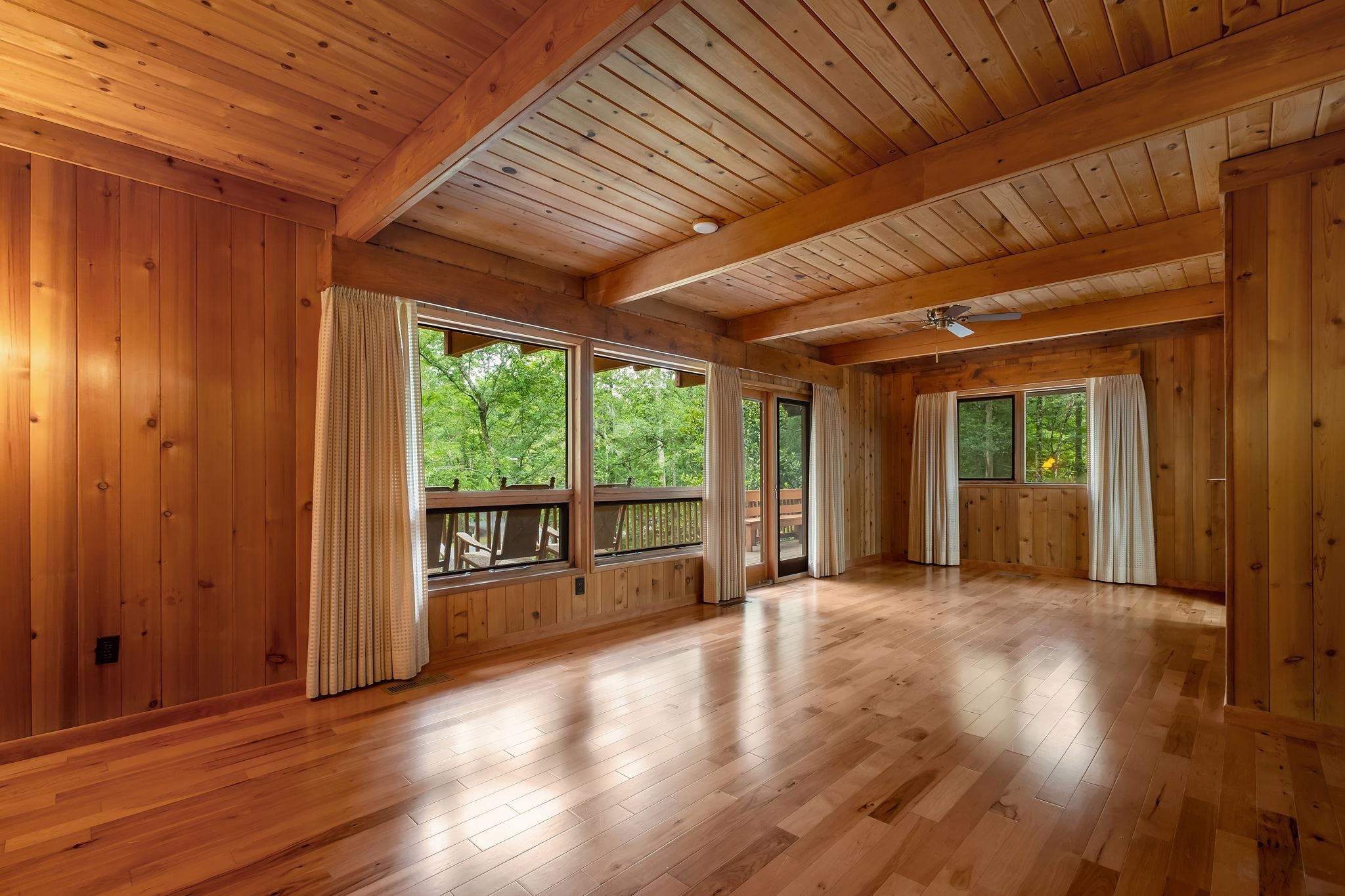 3732 Ravine Drive