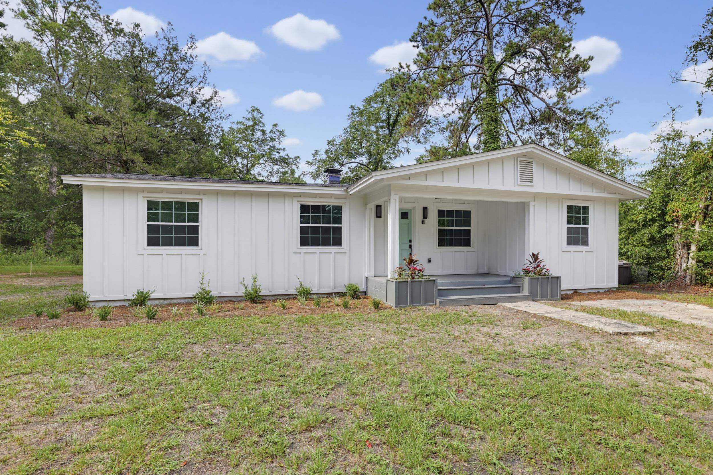 4825 Gearhart Road