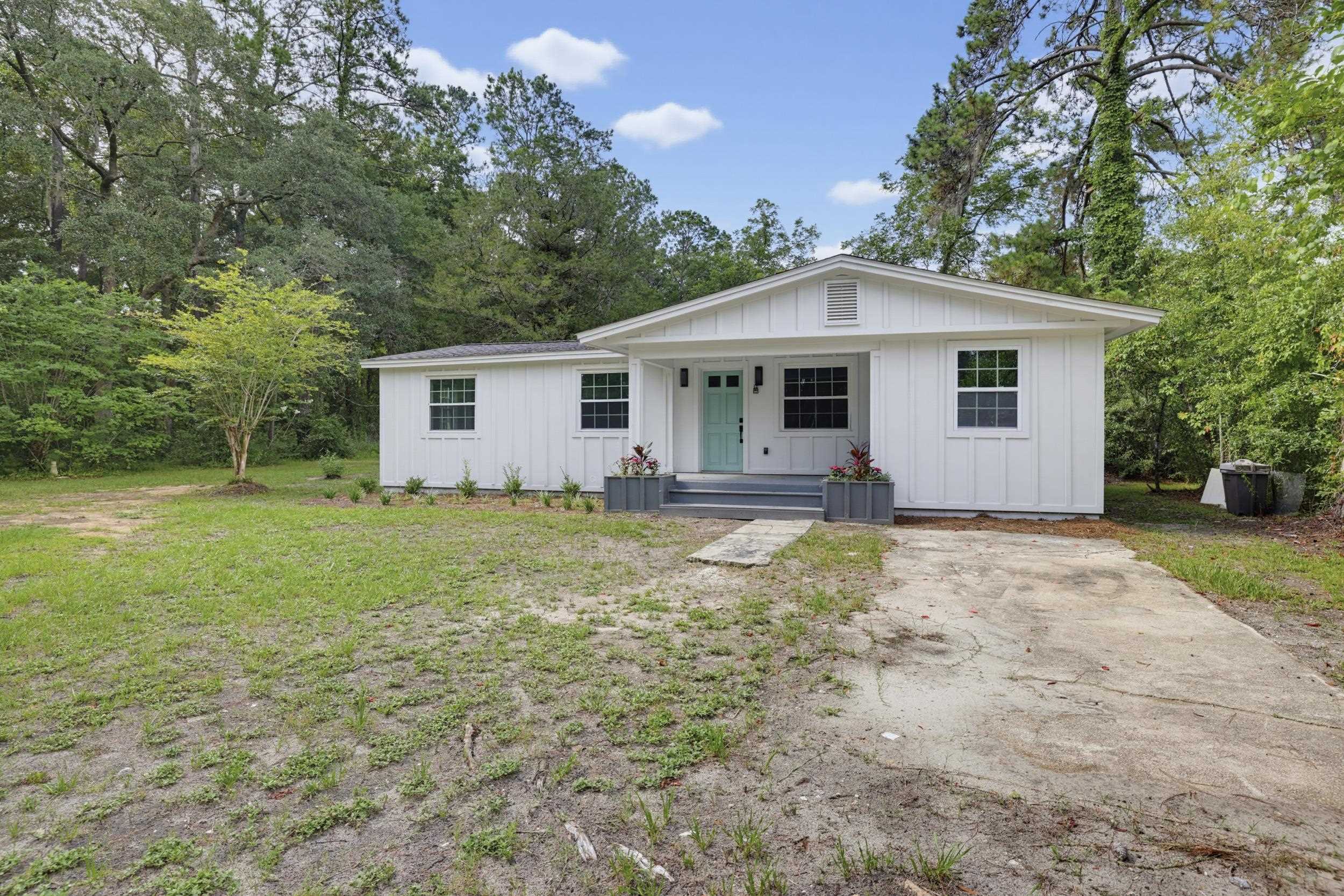 4825 Gearhart Road