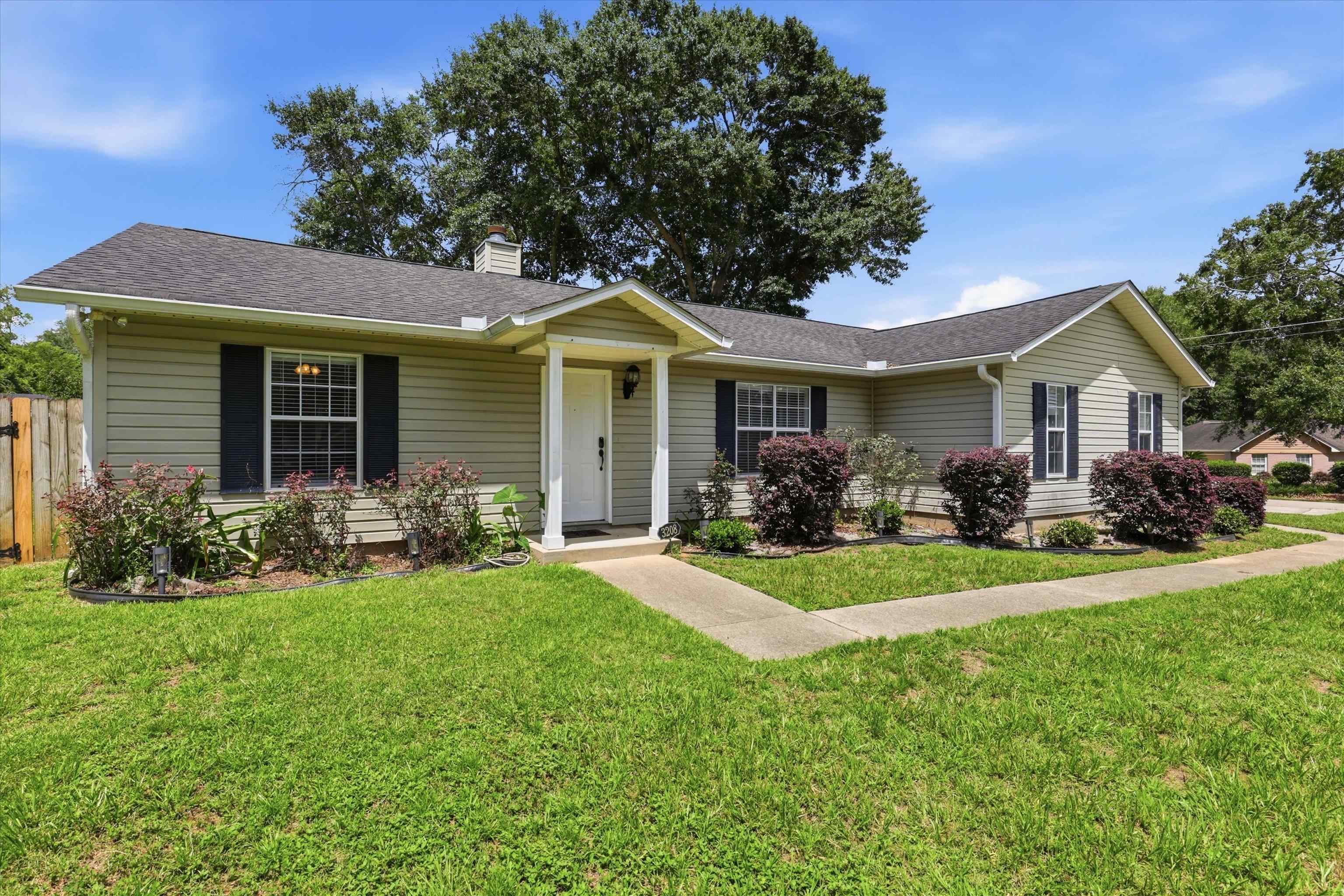 3208 Majestic Prince Trail