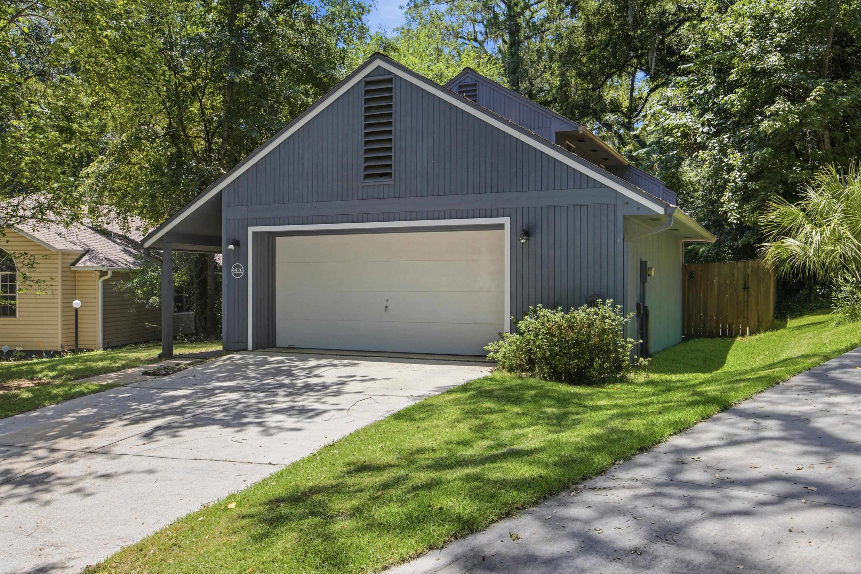 4426 Bayshore Circle