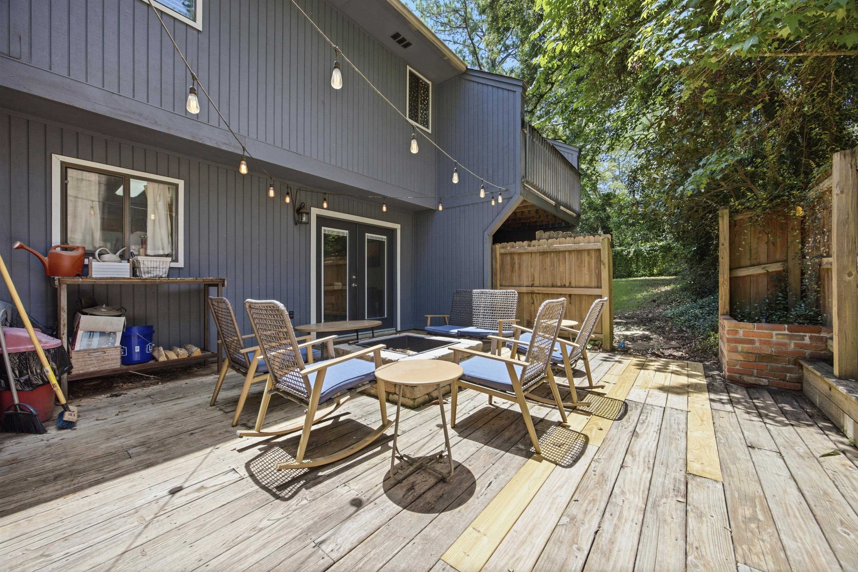 4426 Bayshore Circle