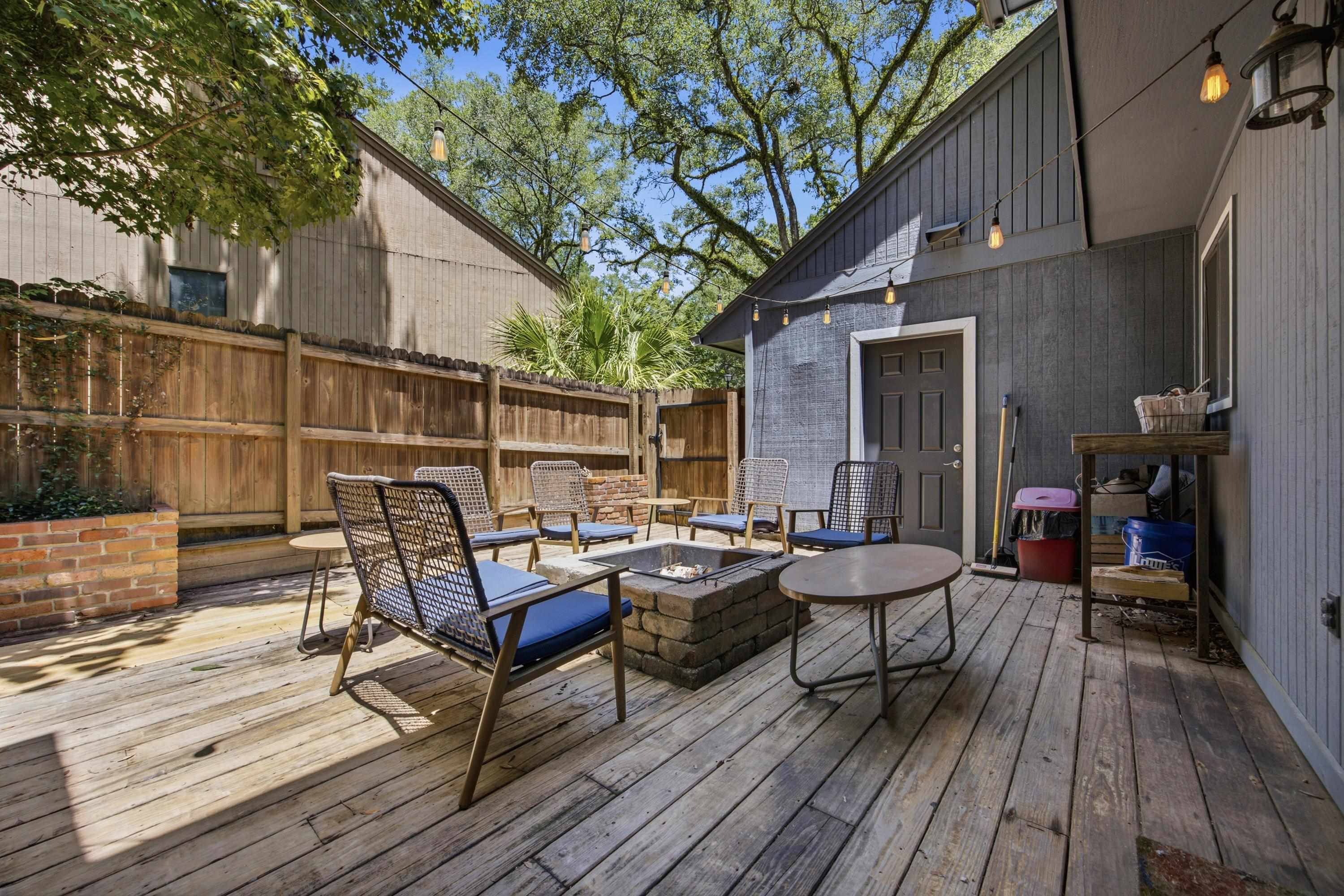 4426 Bayshore Circle