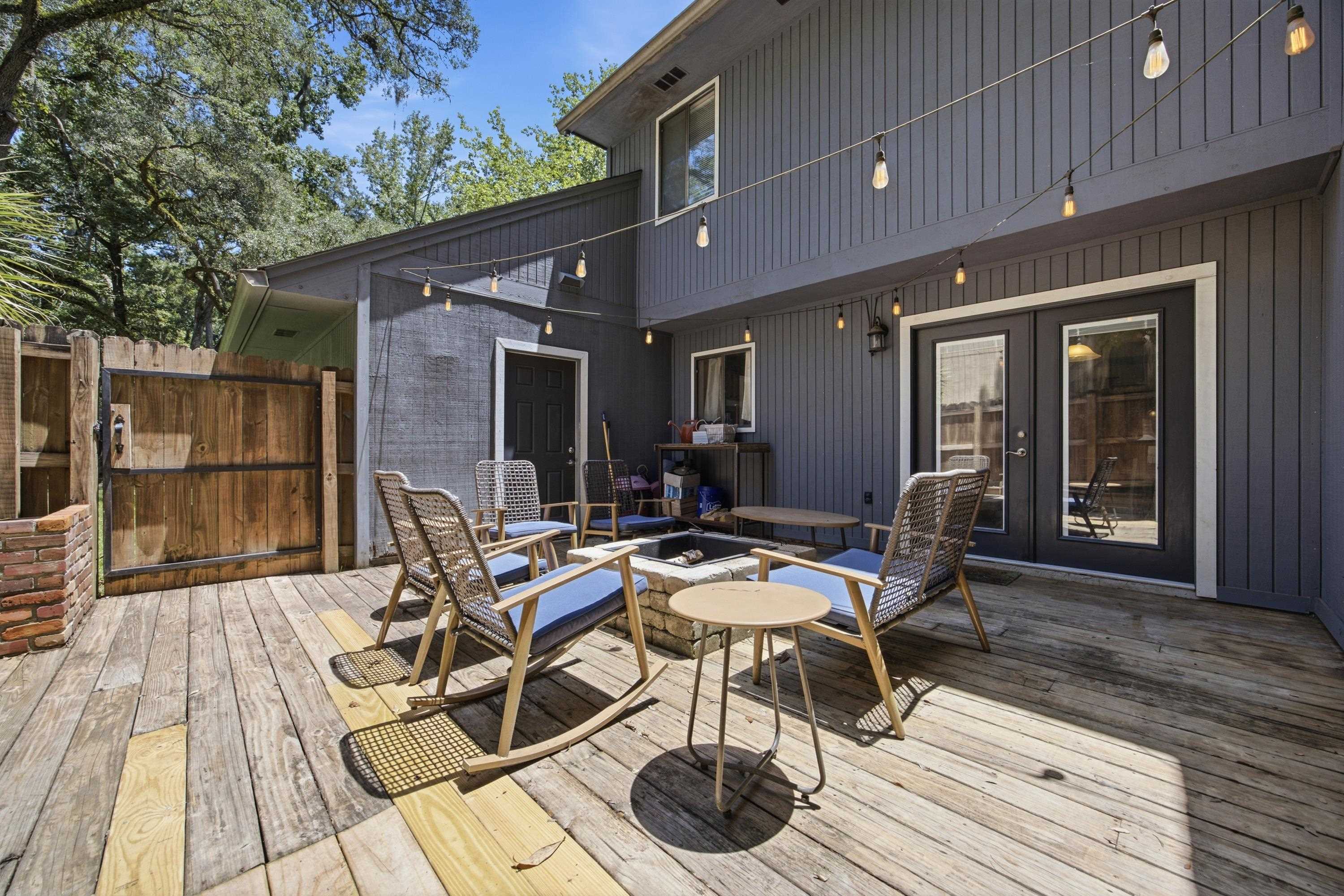 4426 Bayshore Circle