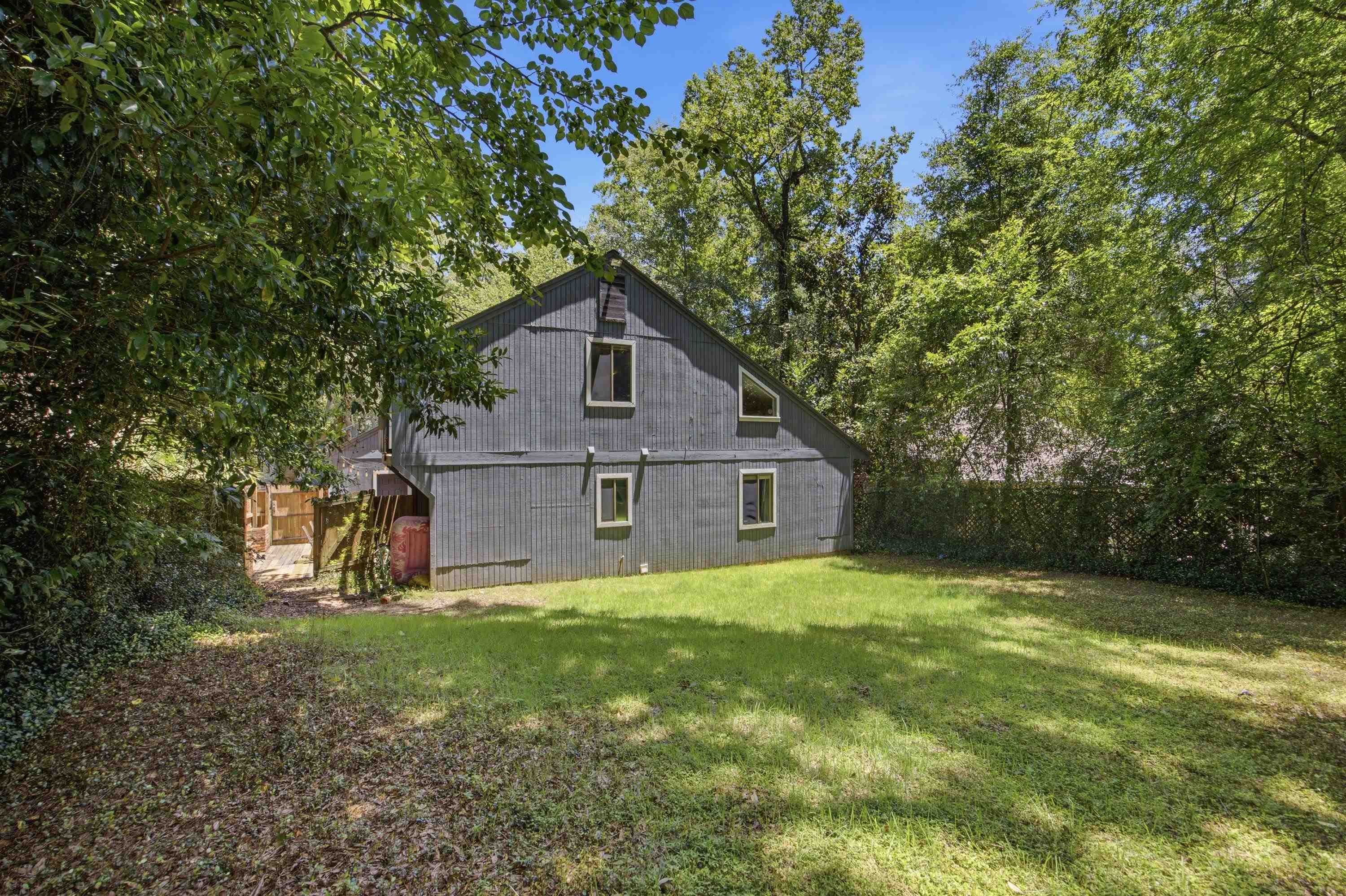 4426 Bayshore Circle