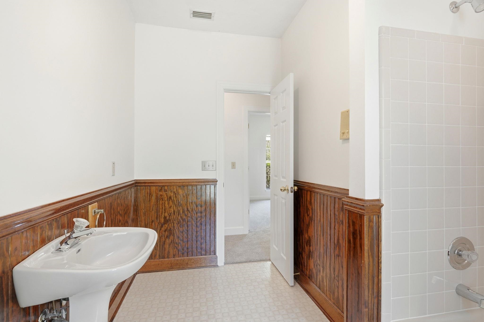 7161 OX BOW Circle