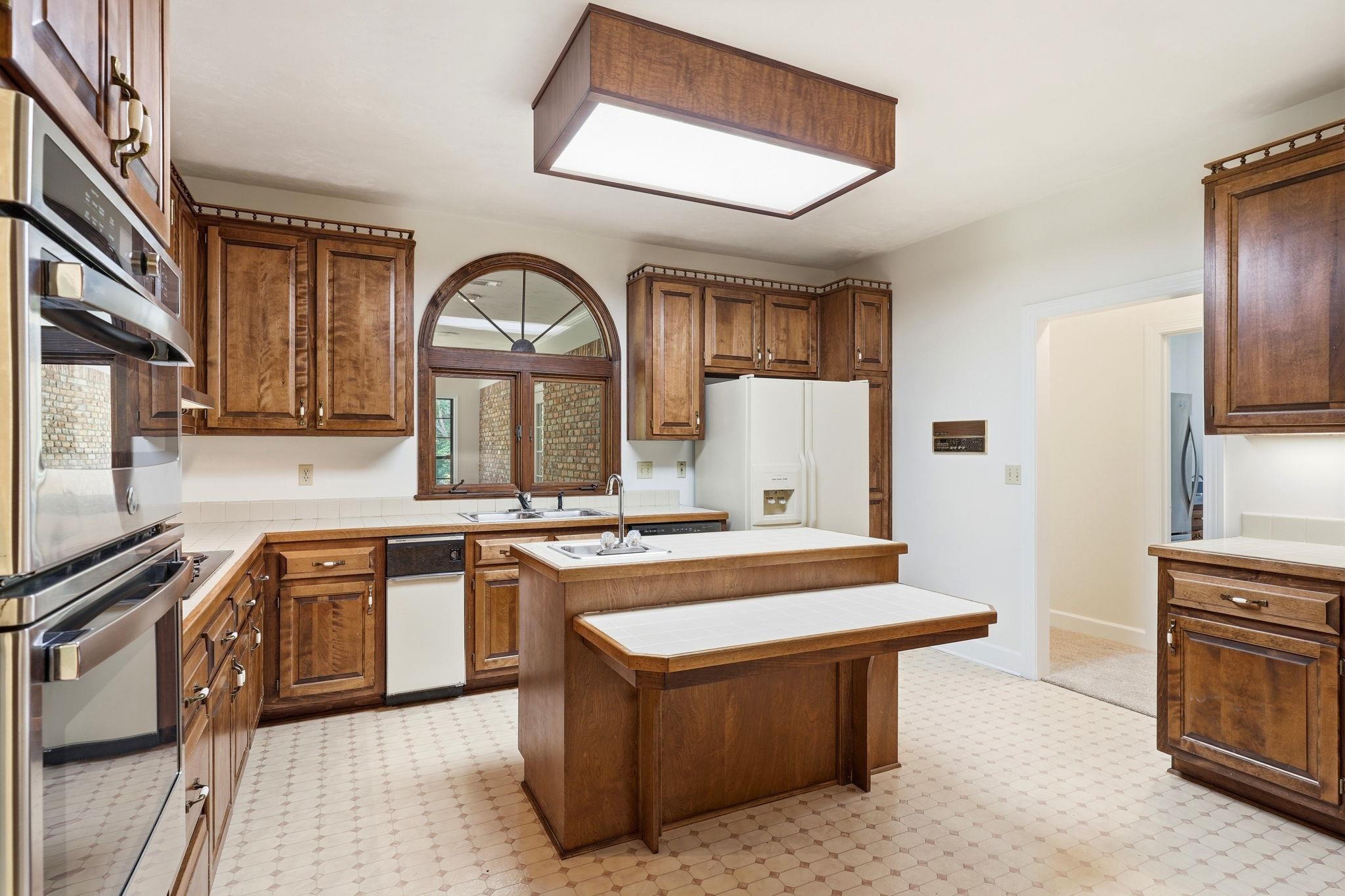 7161 OX BOW Circle