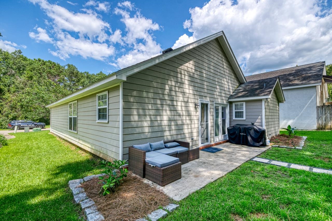 9138 Stonehenge Trail