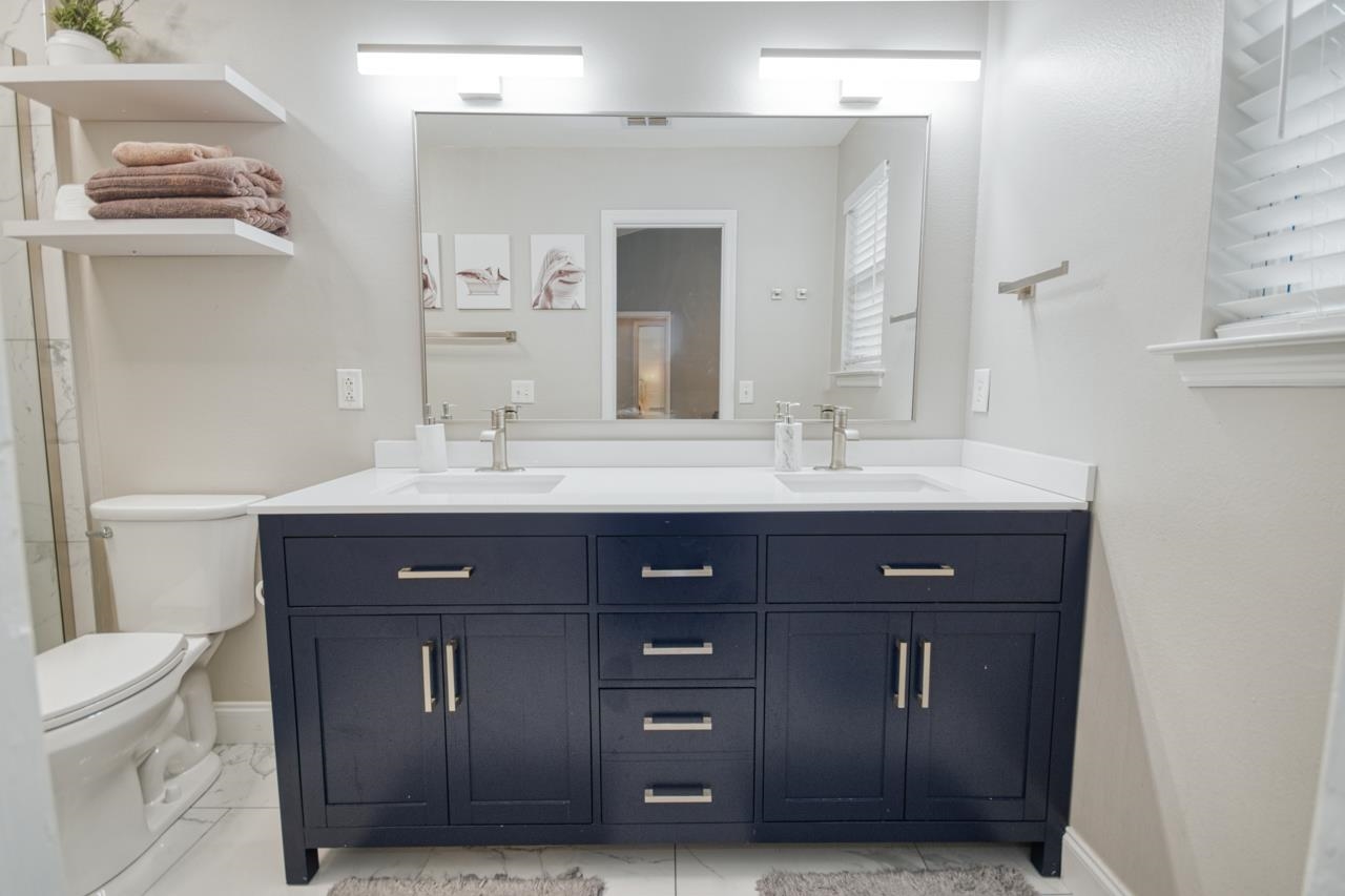 9138 Stonehenge Trail