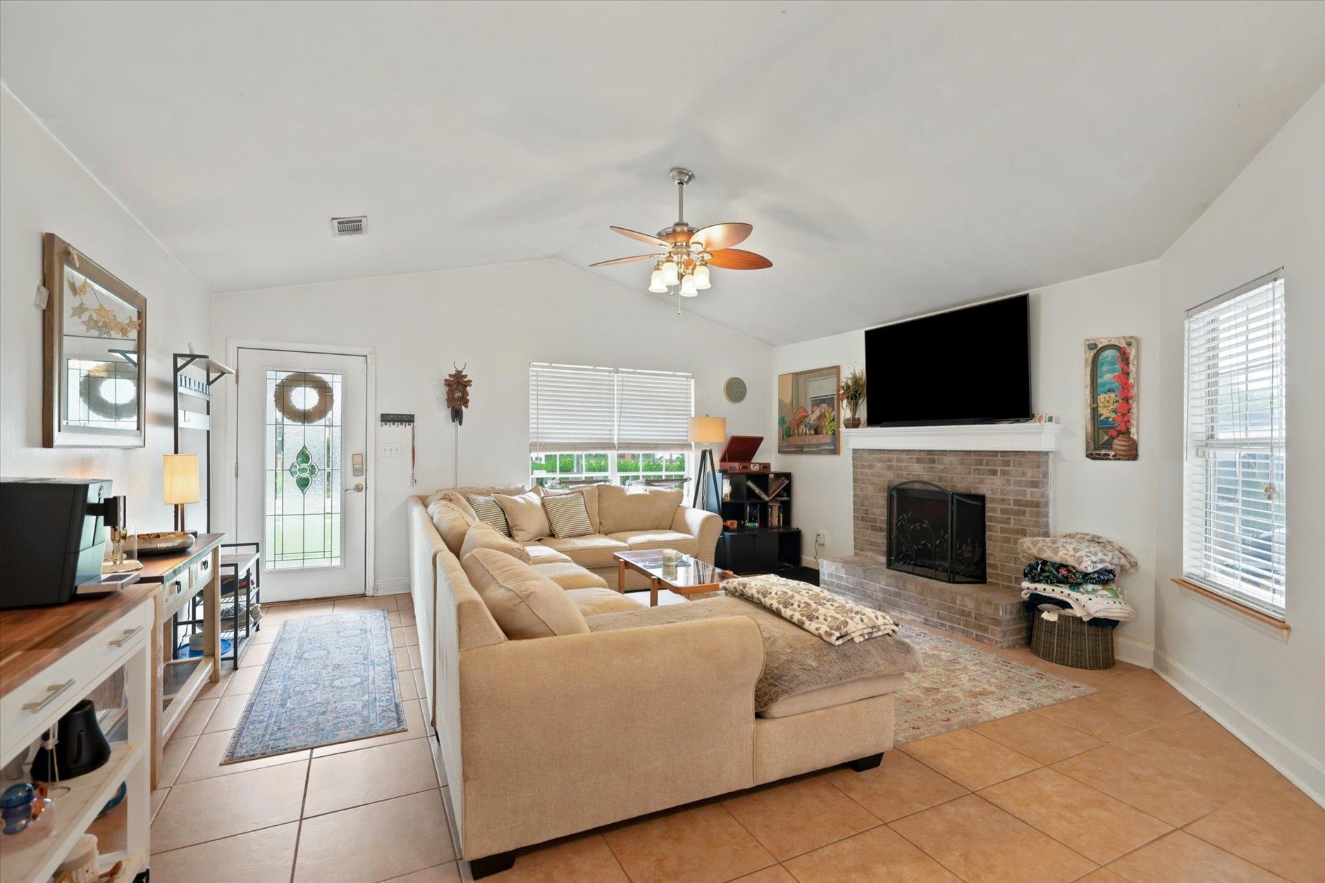 4545 Wesley Drive