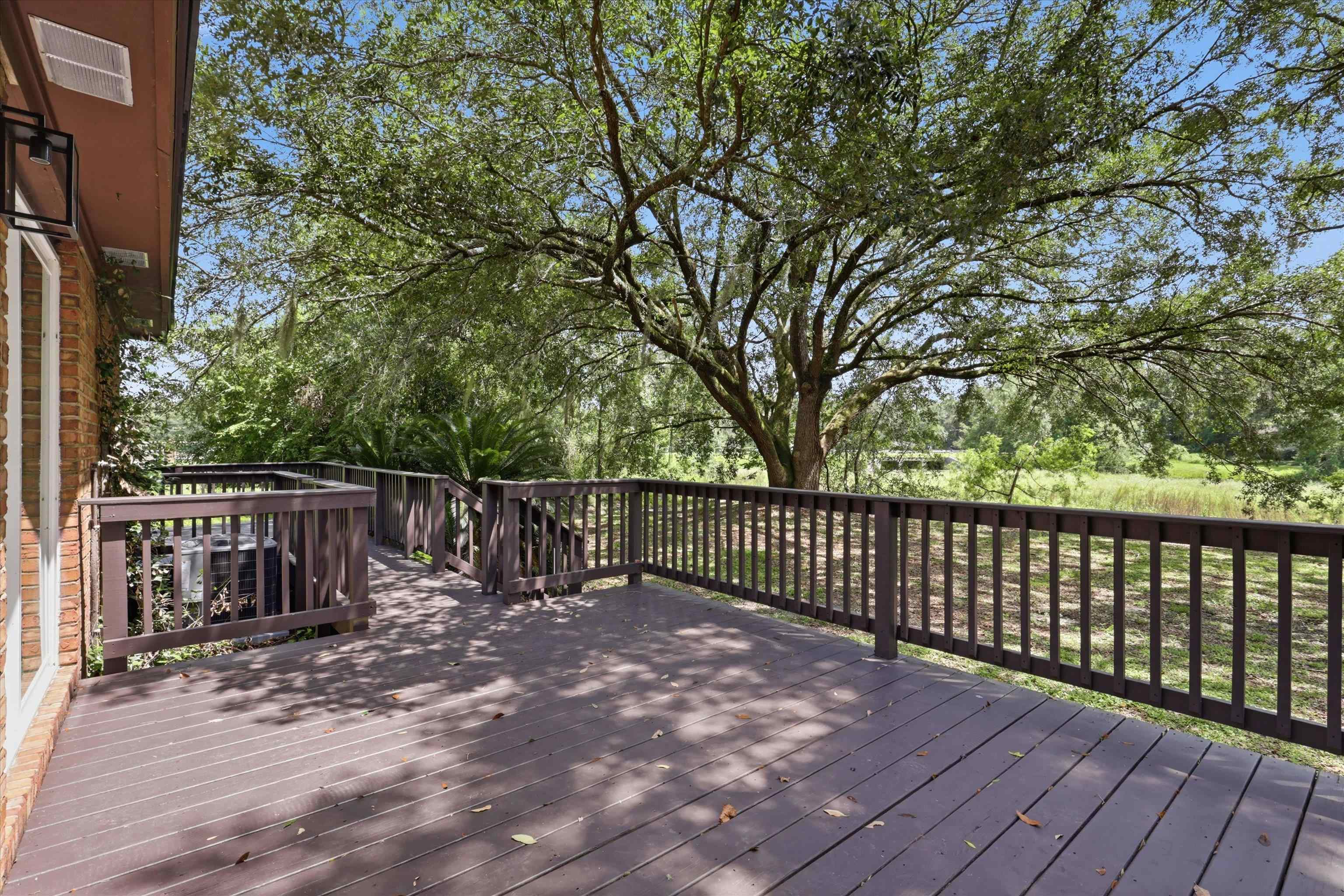 4411 Stratfordshire Court