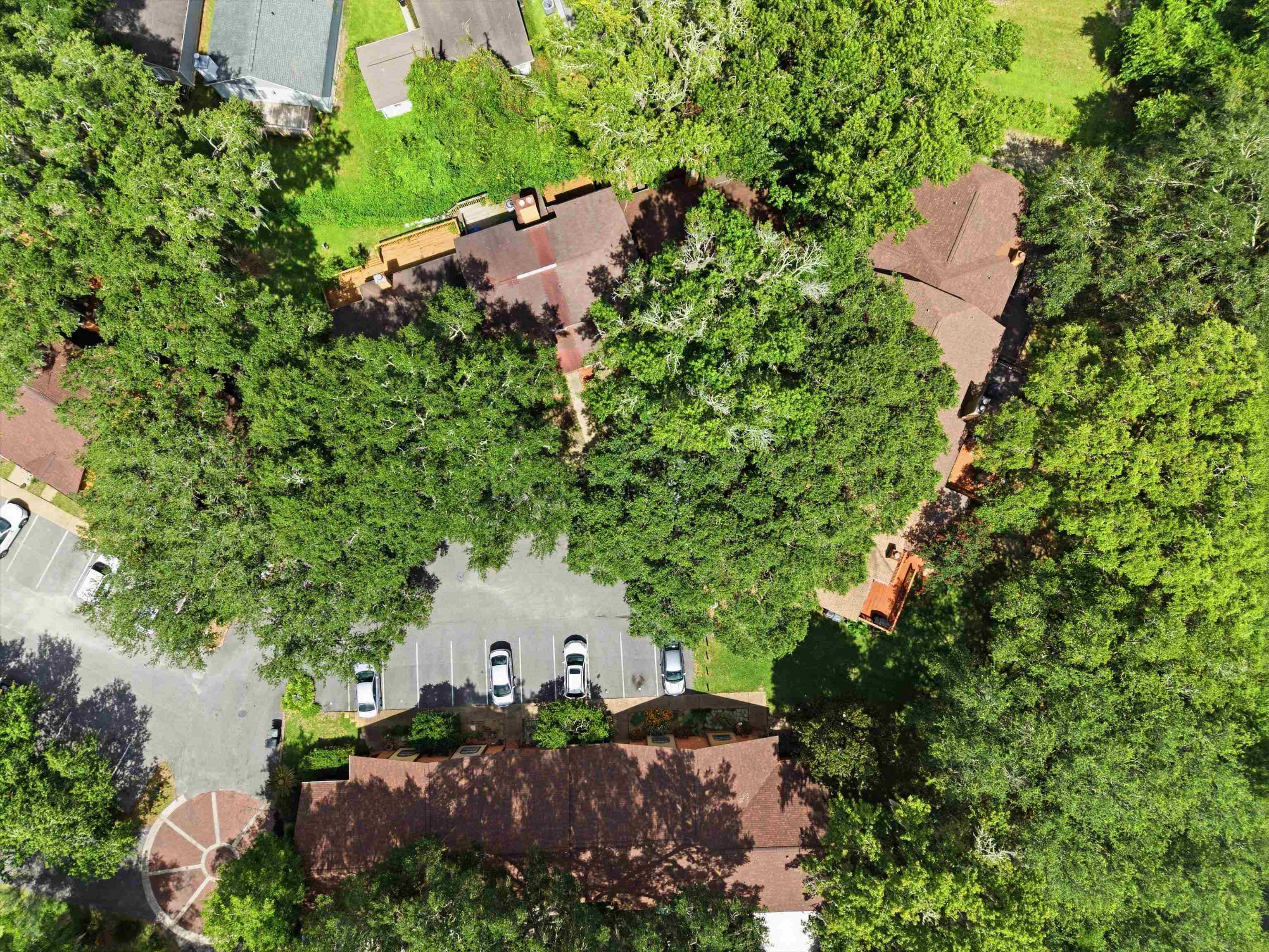 4411 Stratfordshire Court