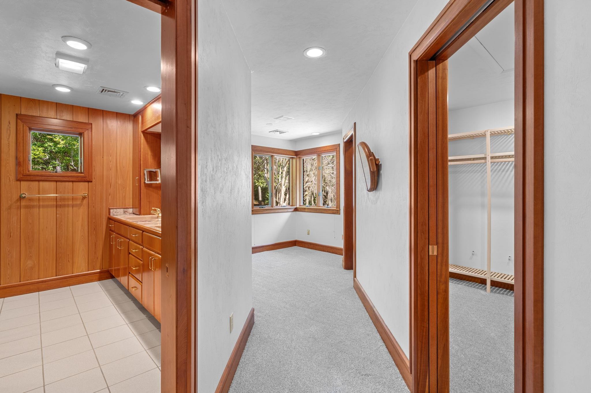 767 RHODEN COVE
