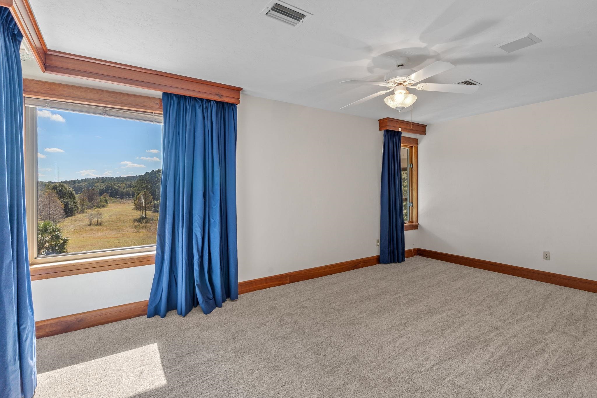 767 RHODEN COVE