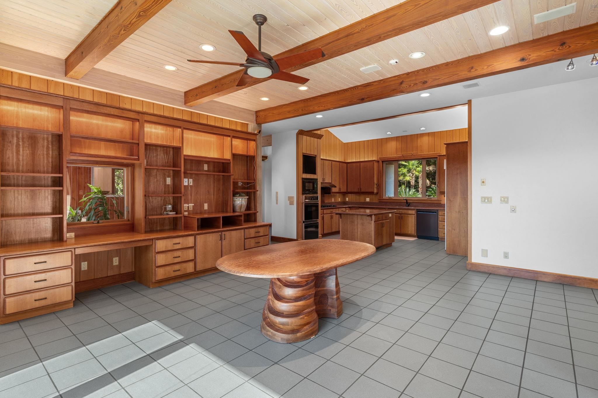 767 RHODEN COVE