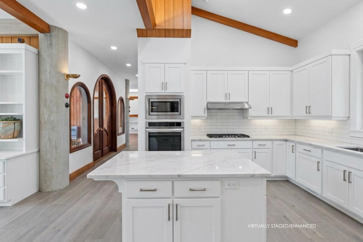 767 RHODEN COVE
