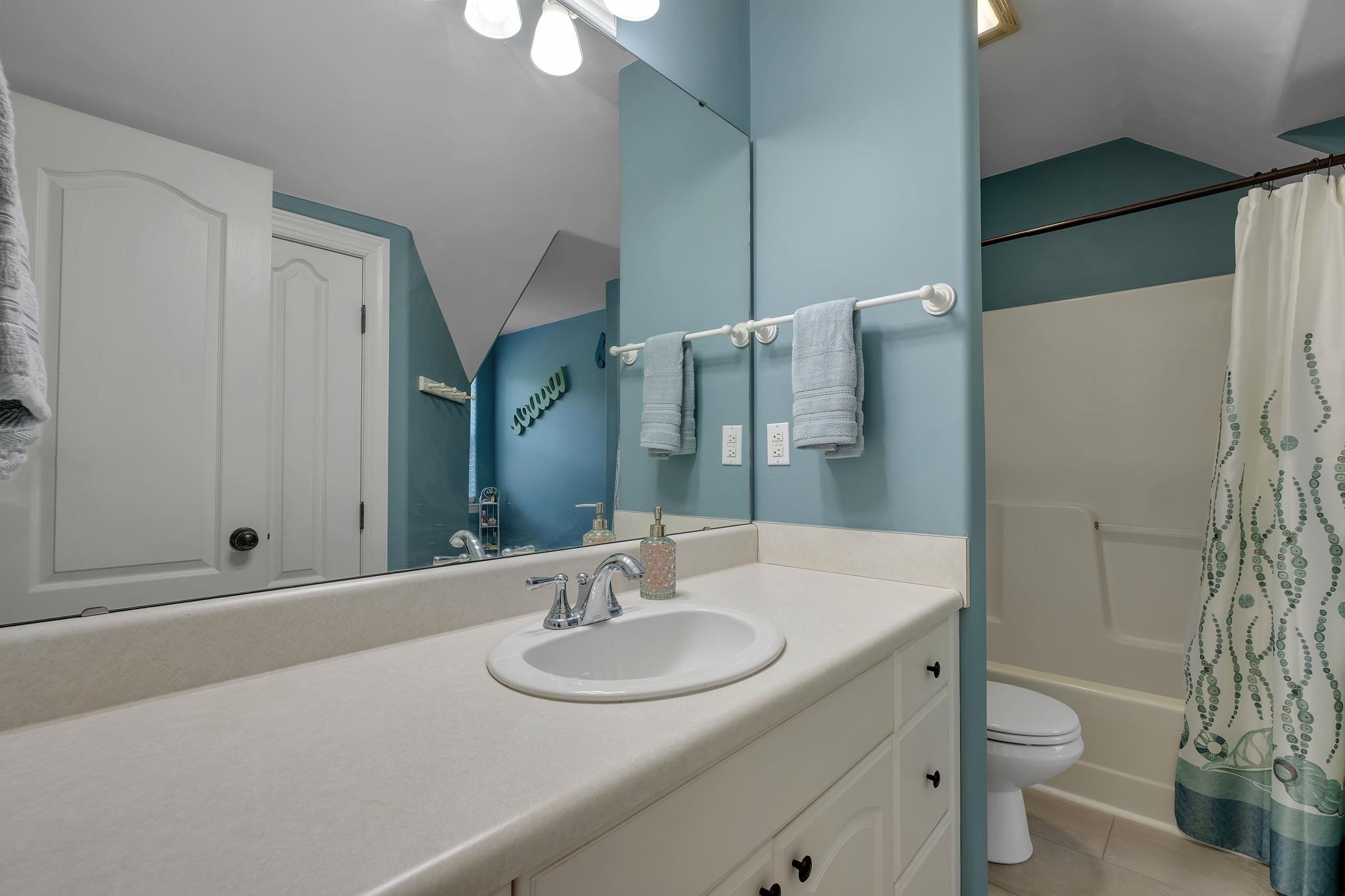 10056 Neamathla Trail