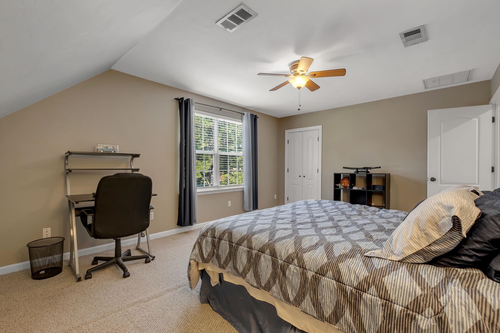 10056 Neamathla Trail