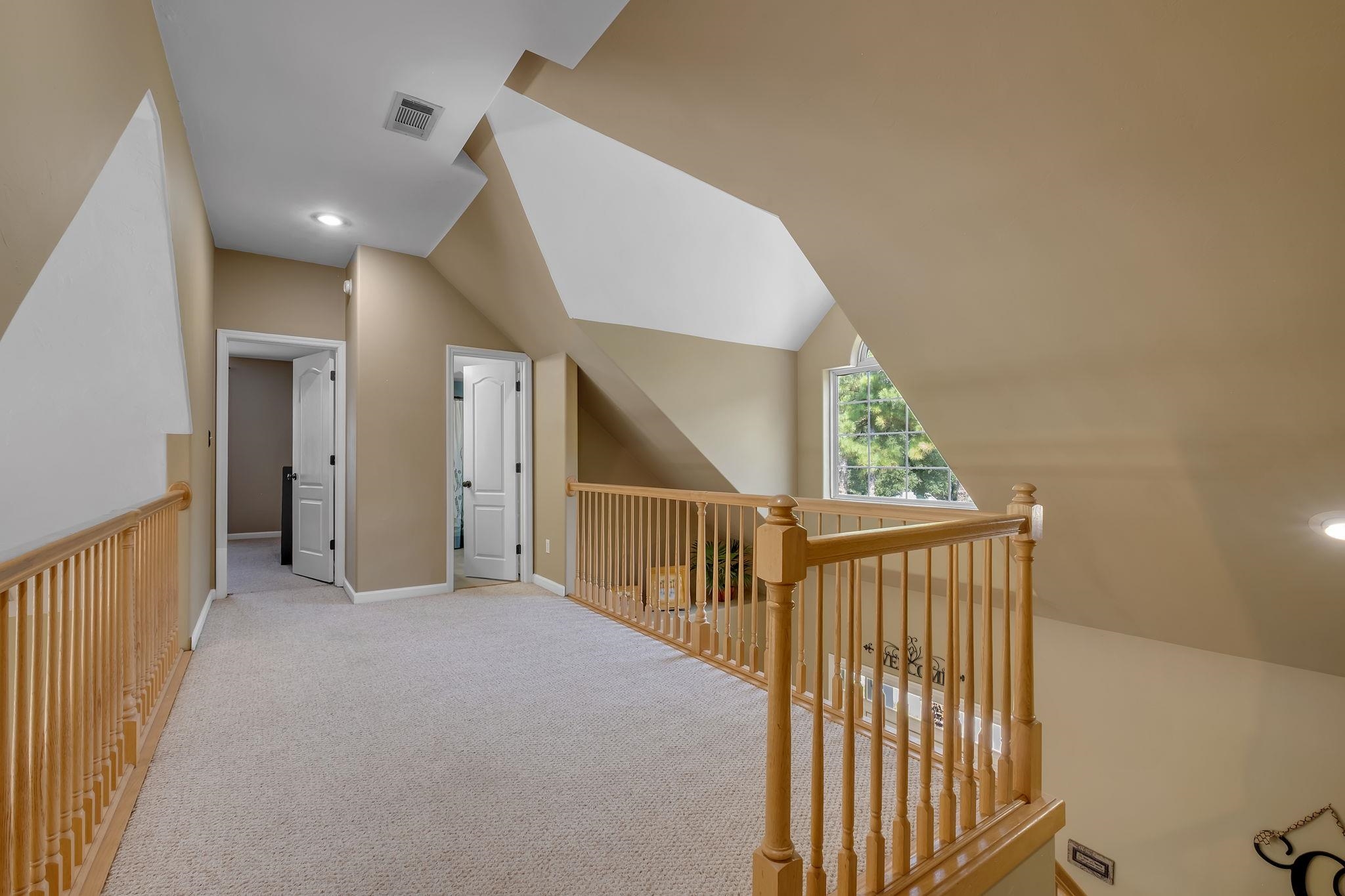 10056 Neamathla Trail