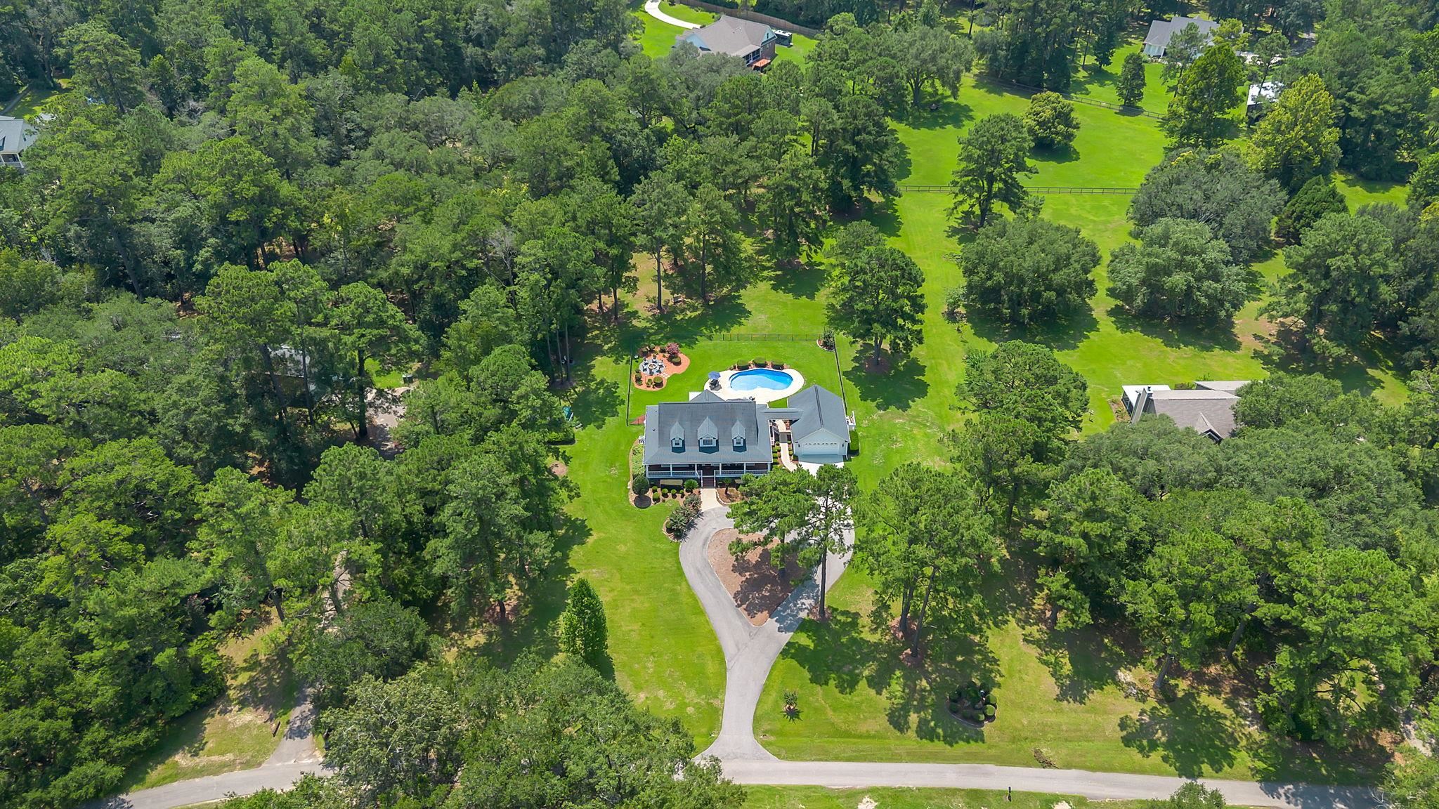 10056 Neamathla Trail
