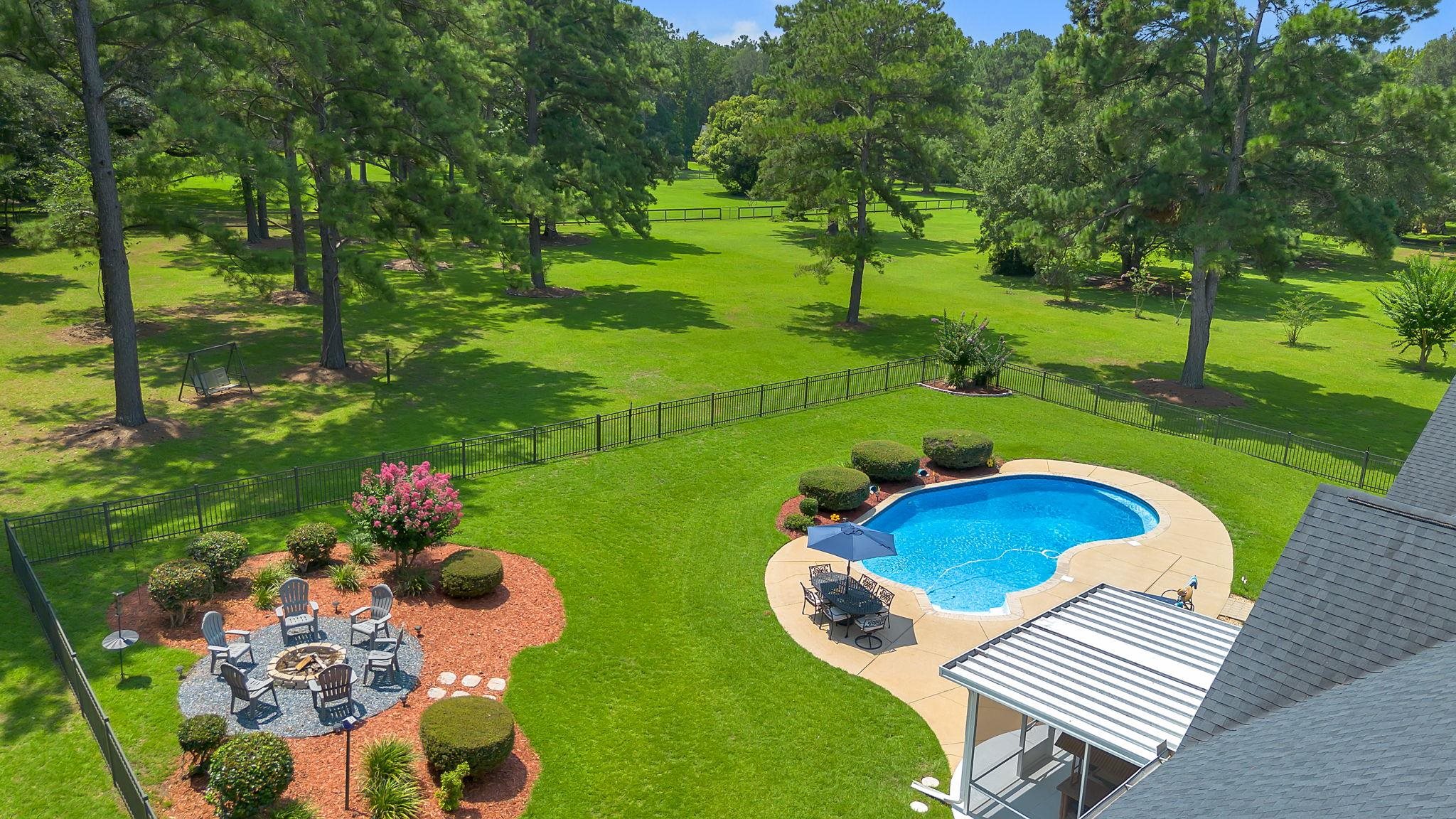 10056 Neamathla Trail