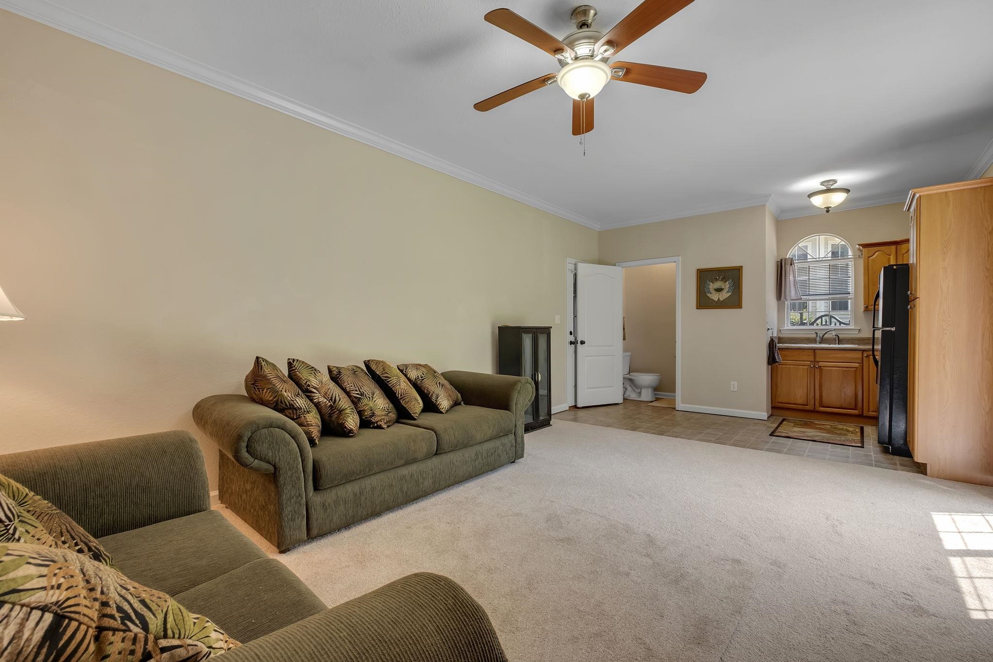 10056 Neamathla Trail