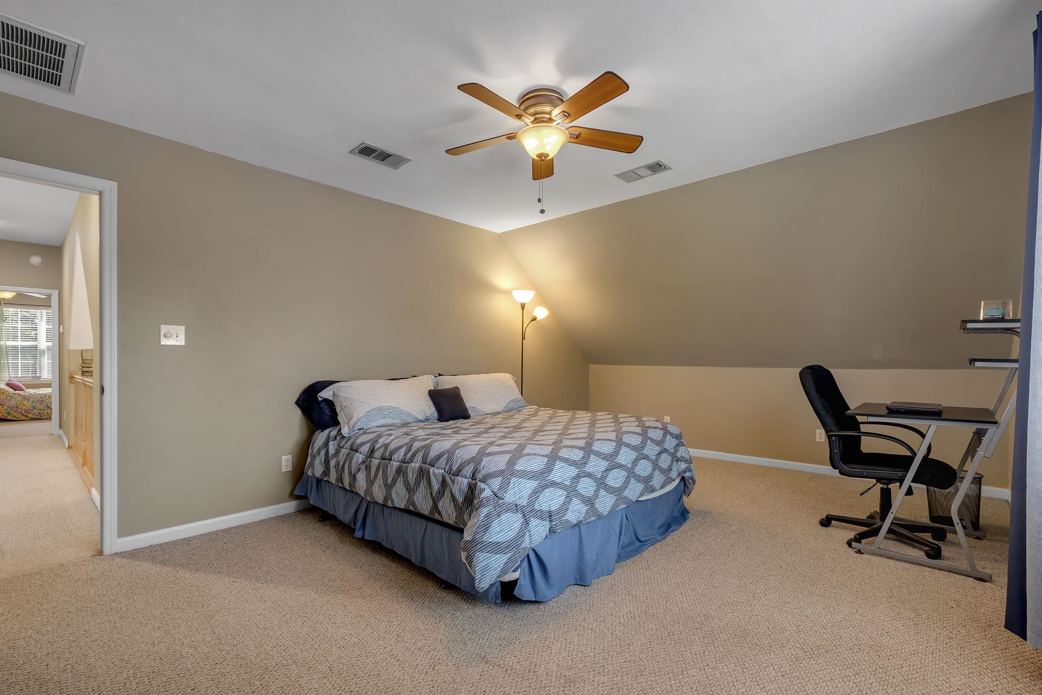 10056 Neamathla Trail