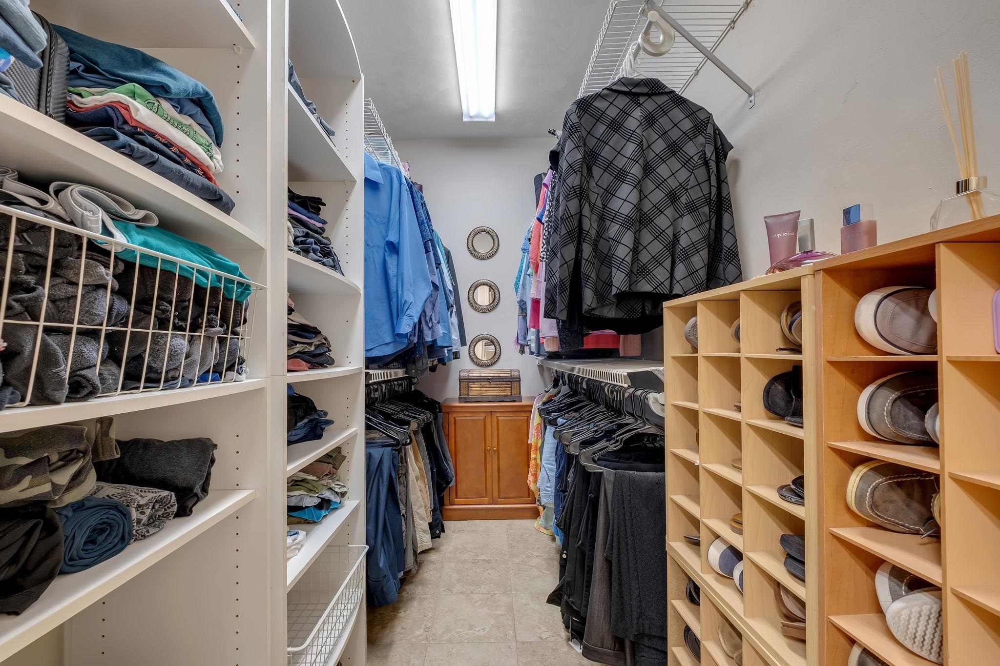 10056 Neamathla Trail