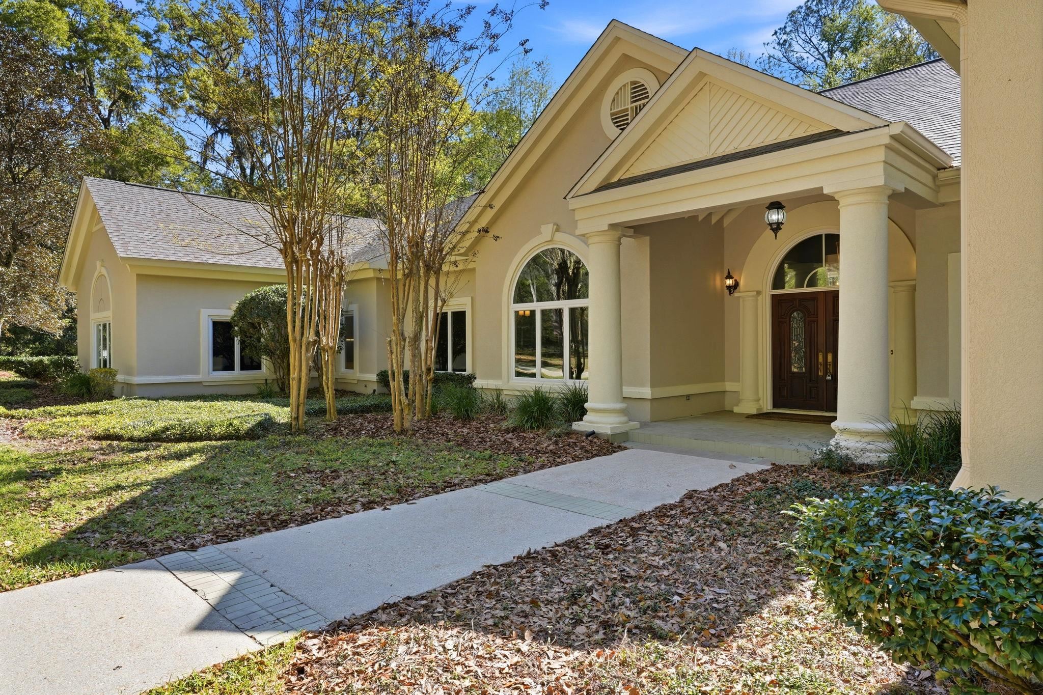 278 E Rosehill Drive