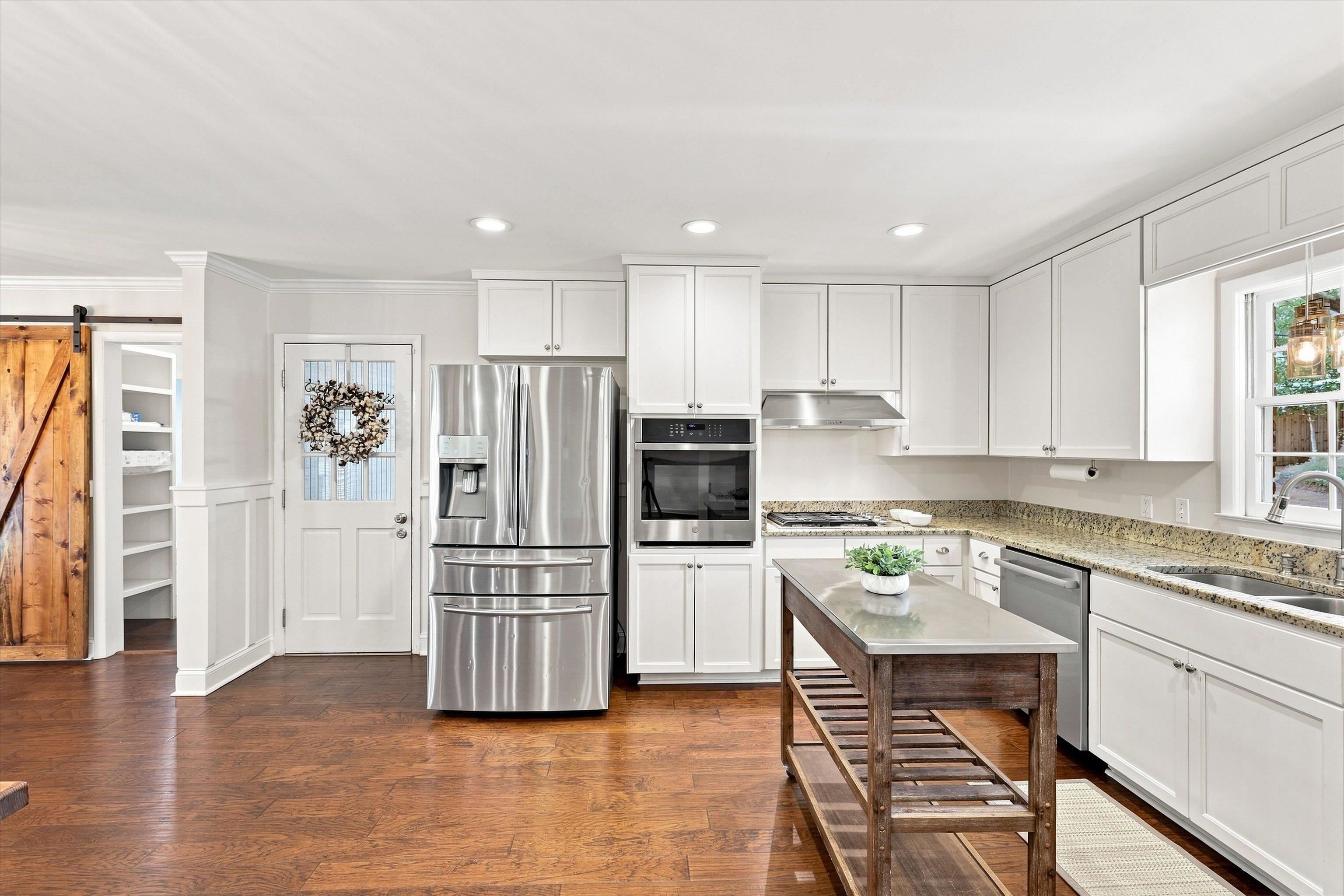1306 Leewood Drive