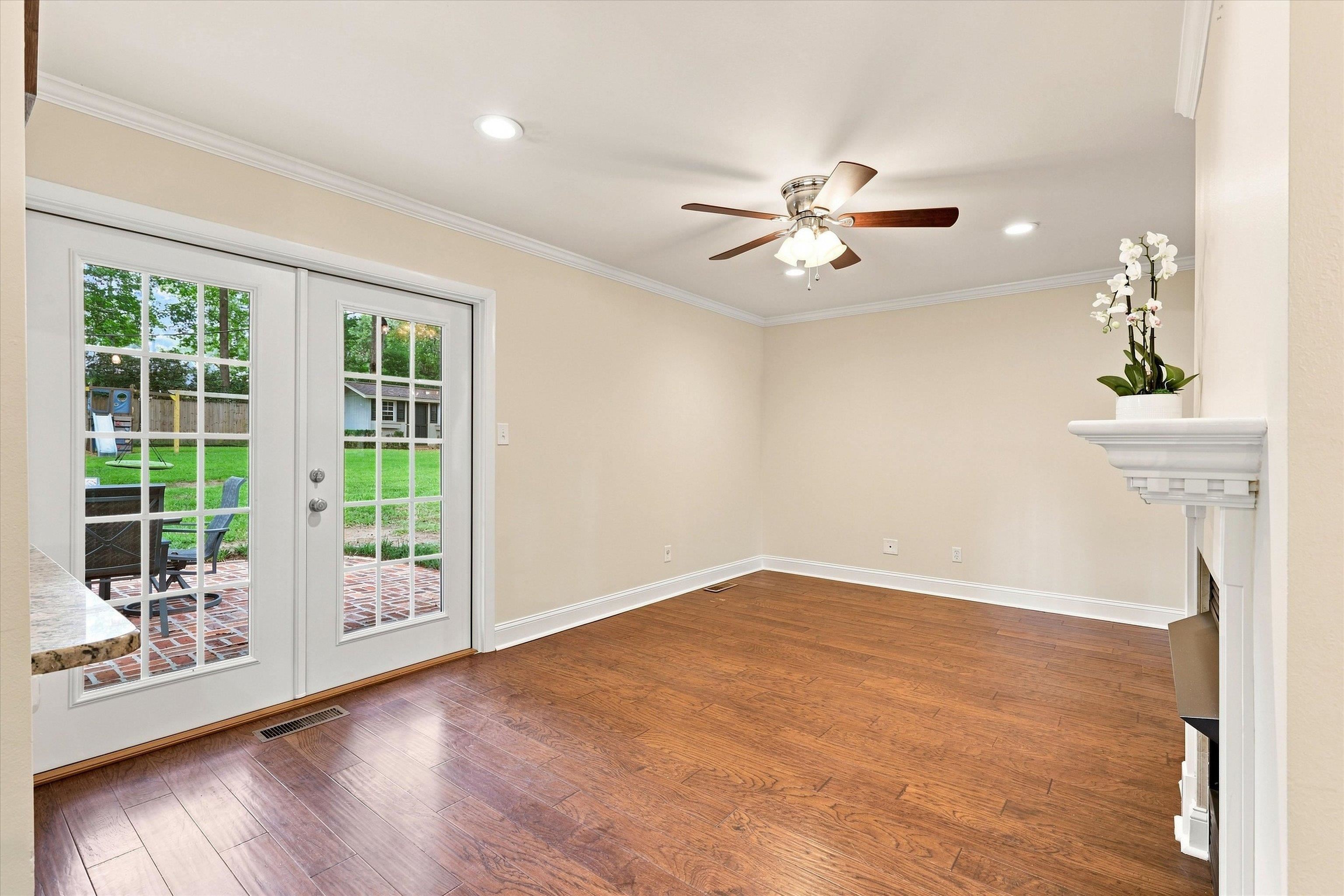 1306 Leewood Drive