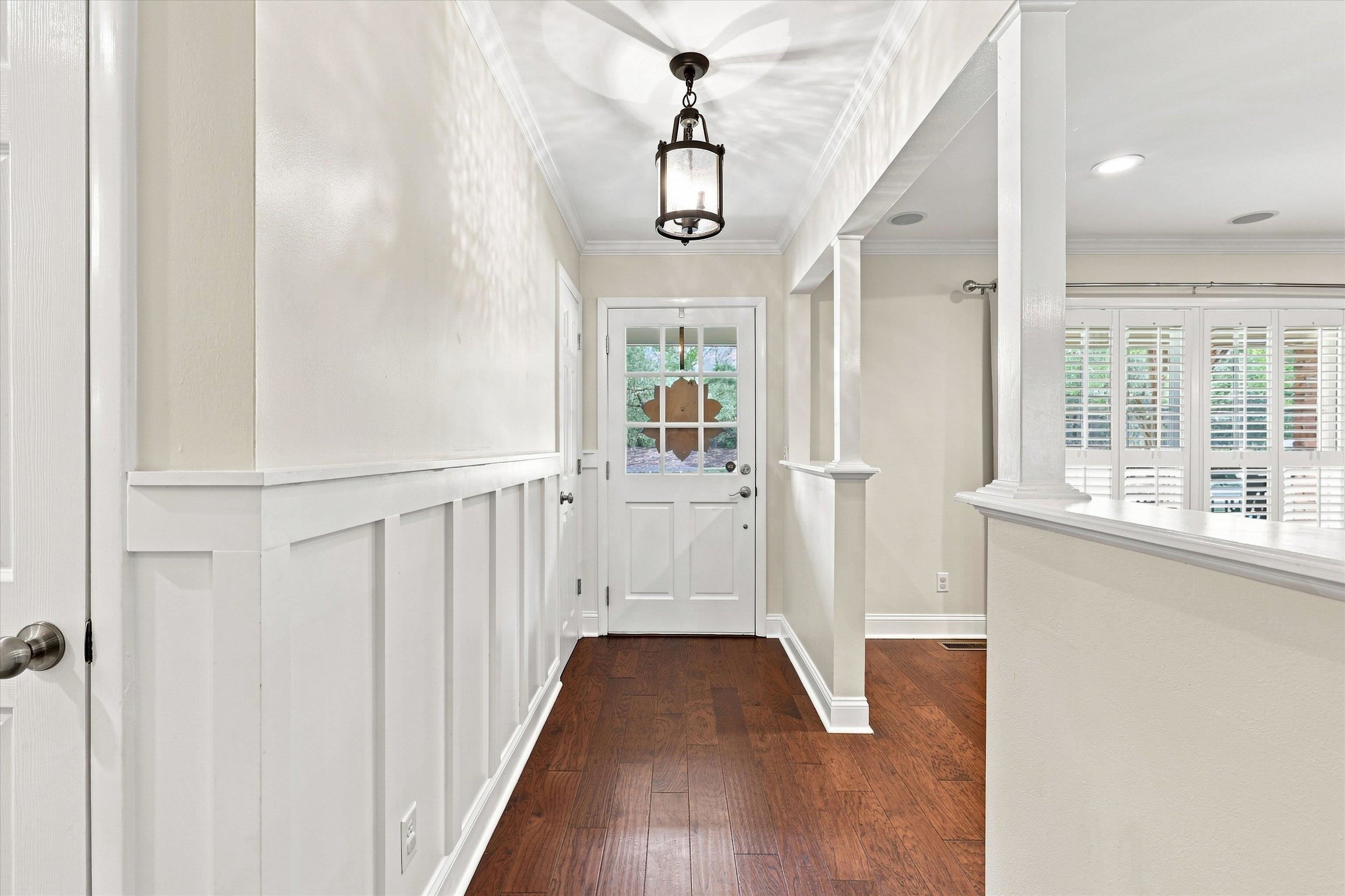 1306 Leewood Drive
