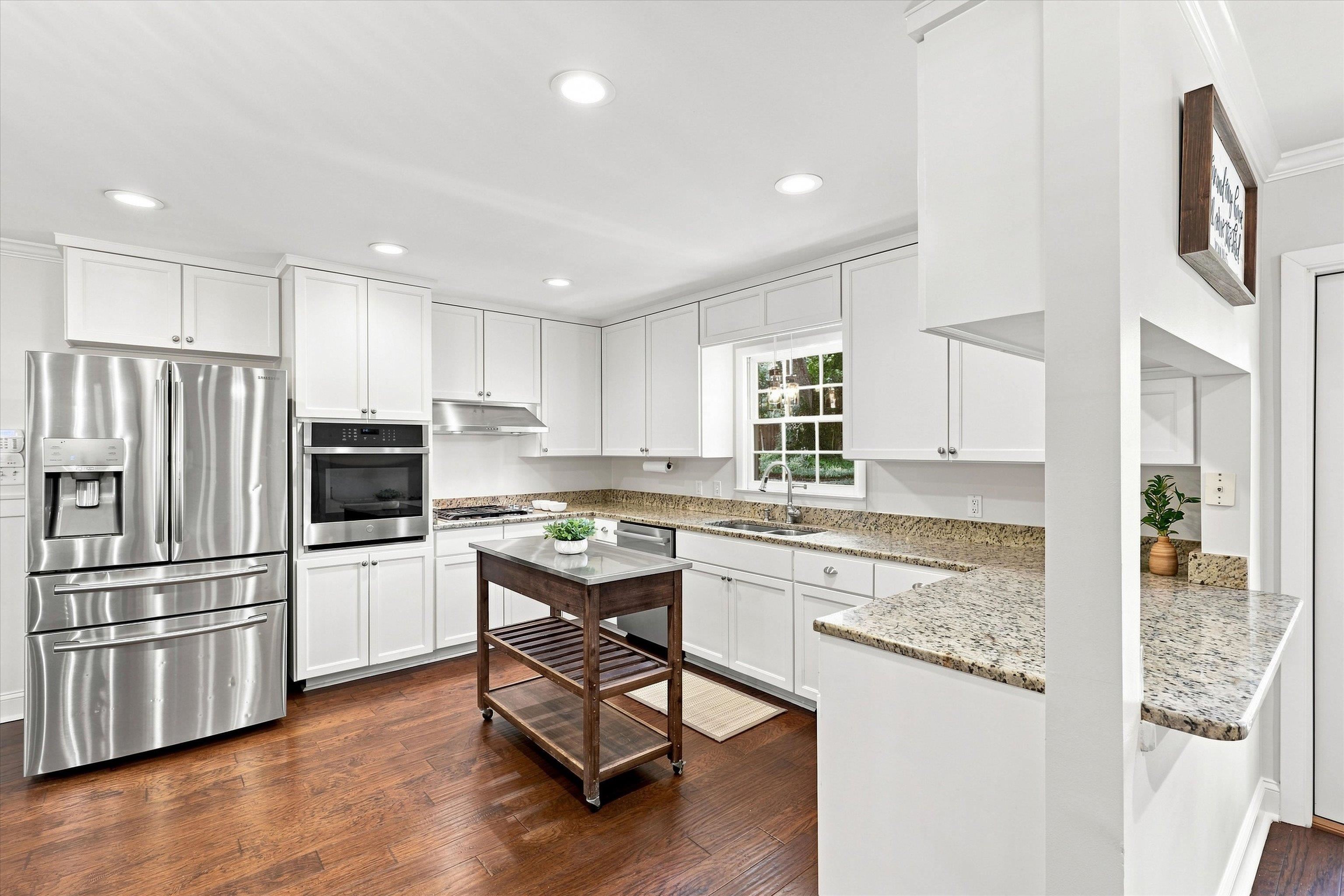 1306 Leewood Drive