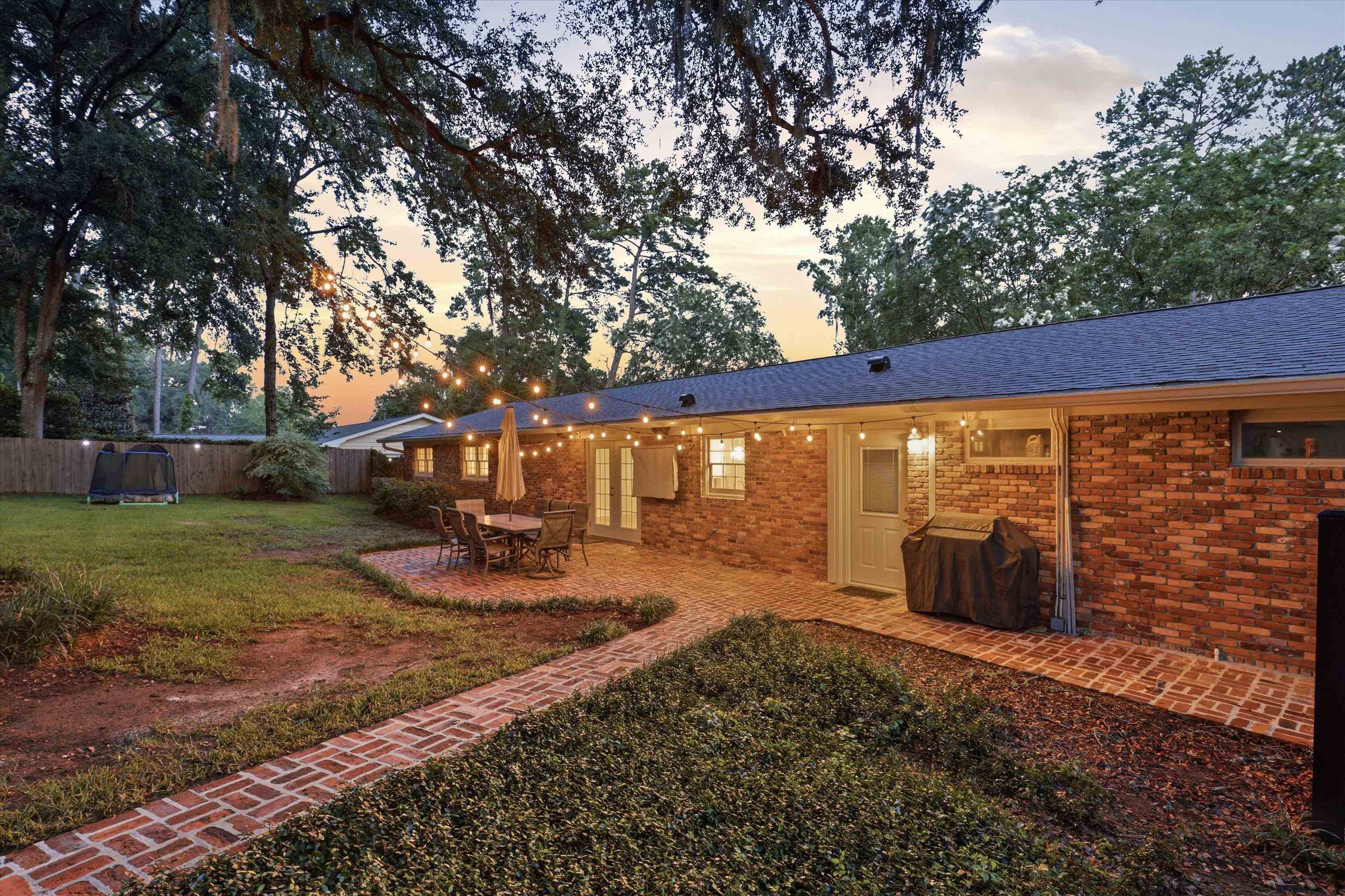 1306 Leewood Drive