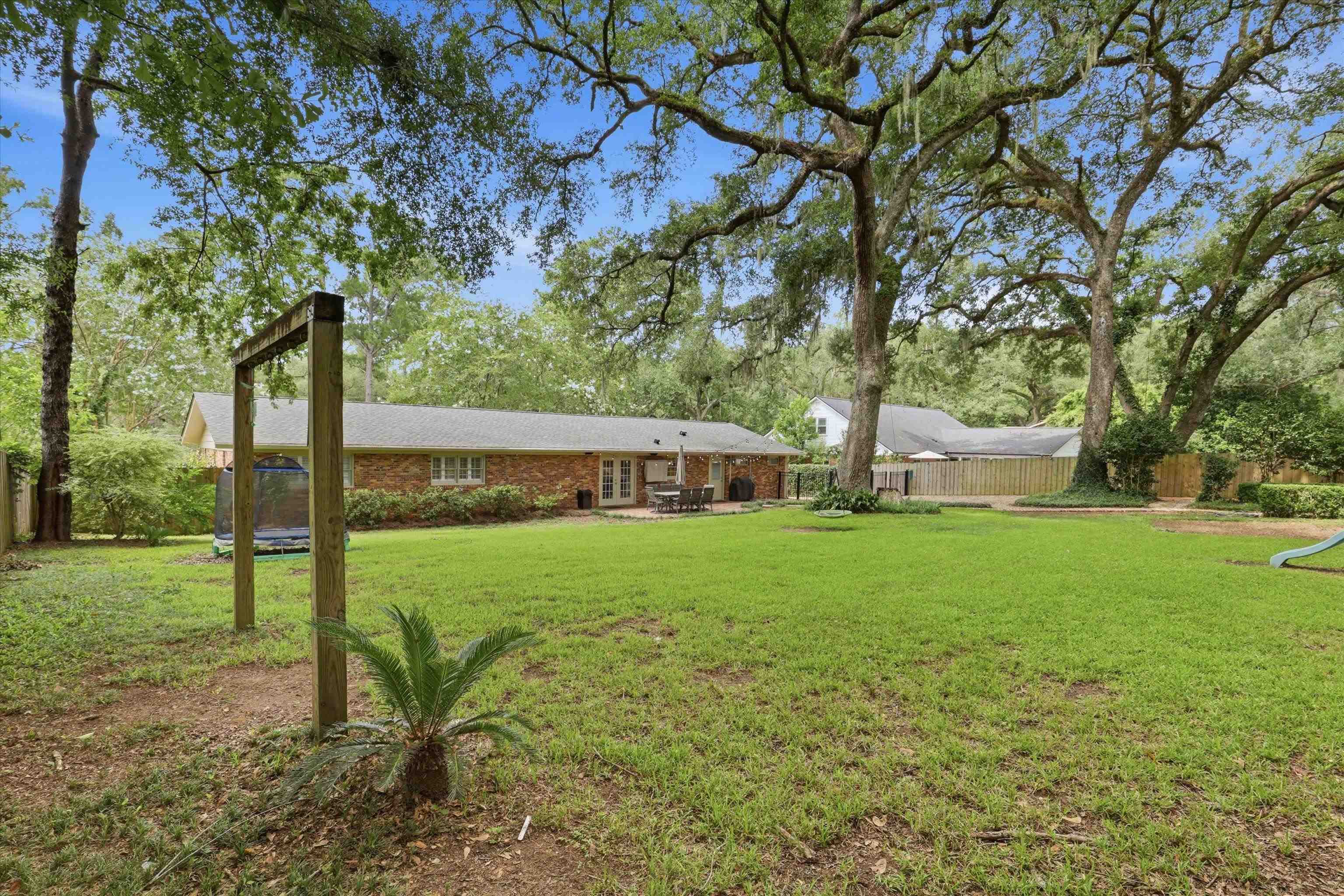 1306 Leewood Drive