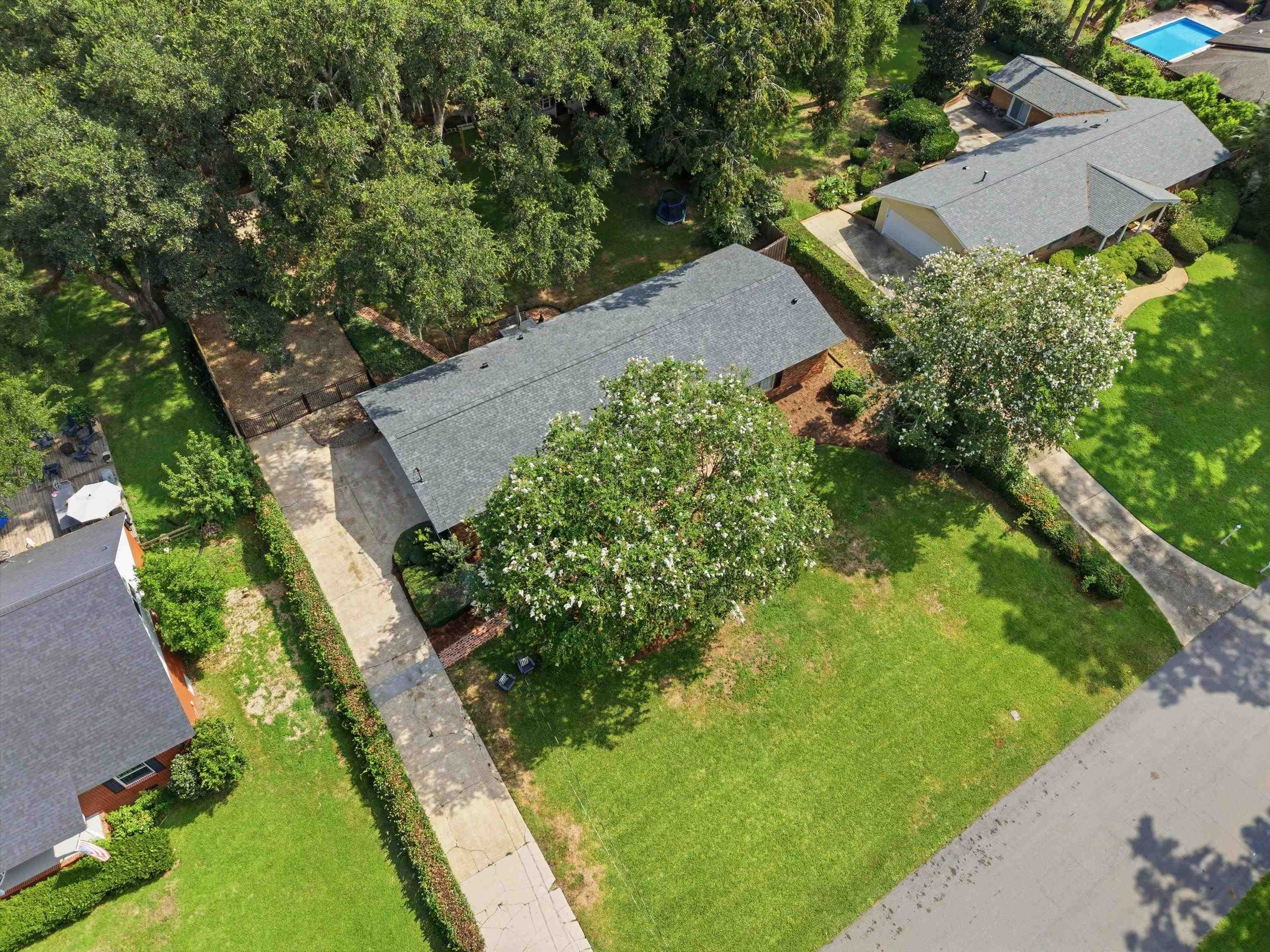 1306 Leewood Drive