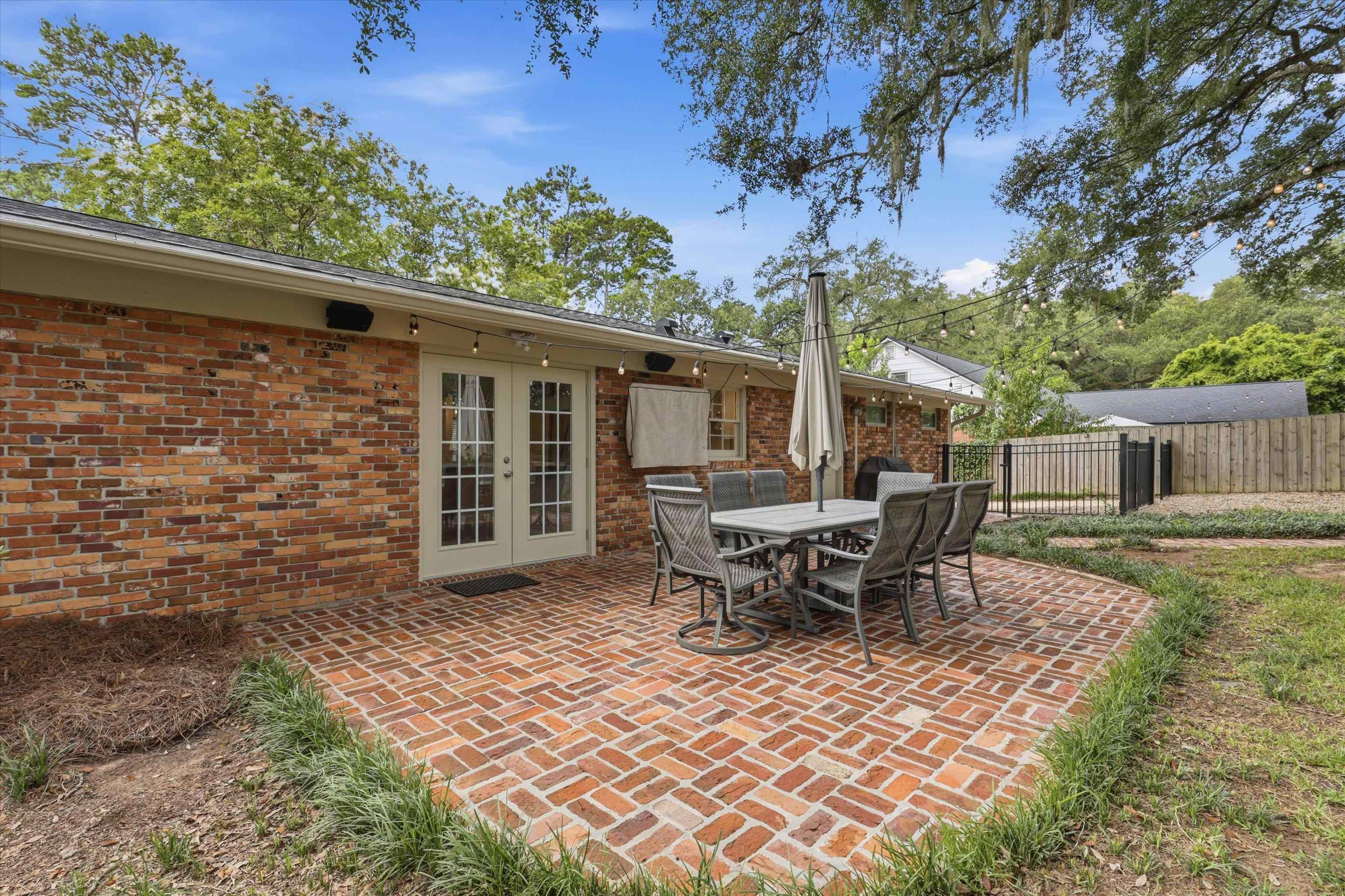 1306 Leewood Drive