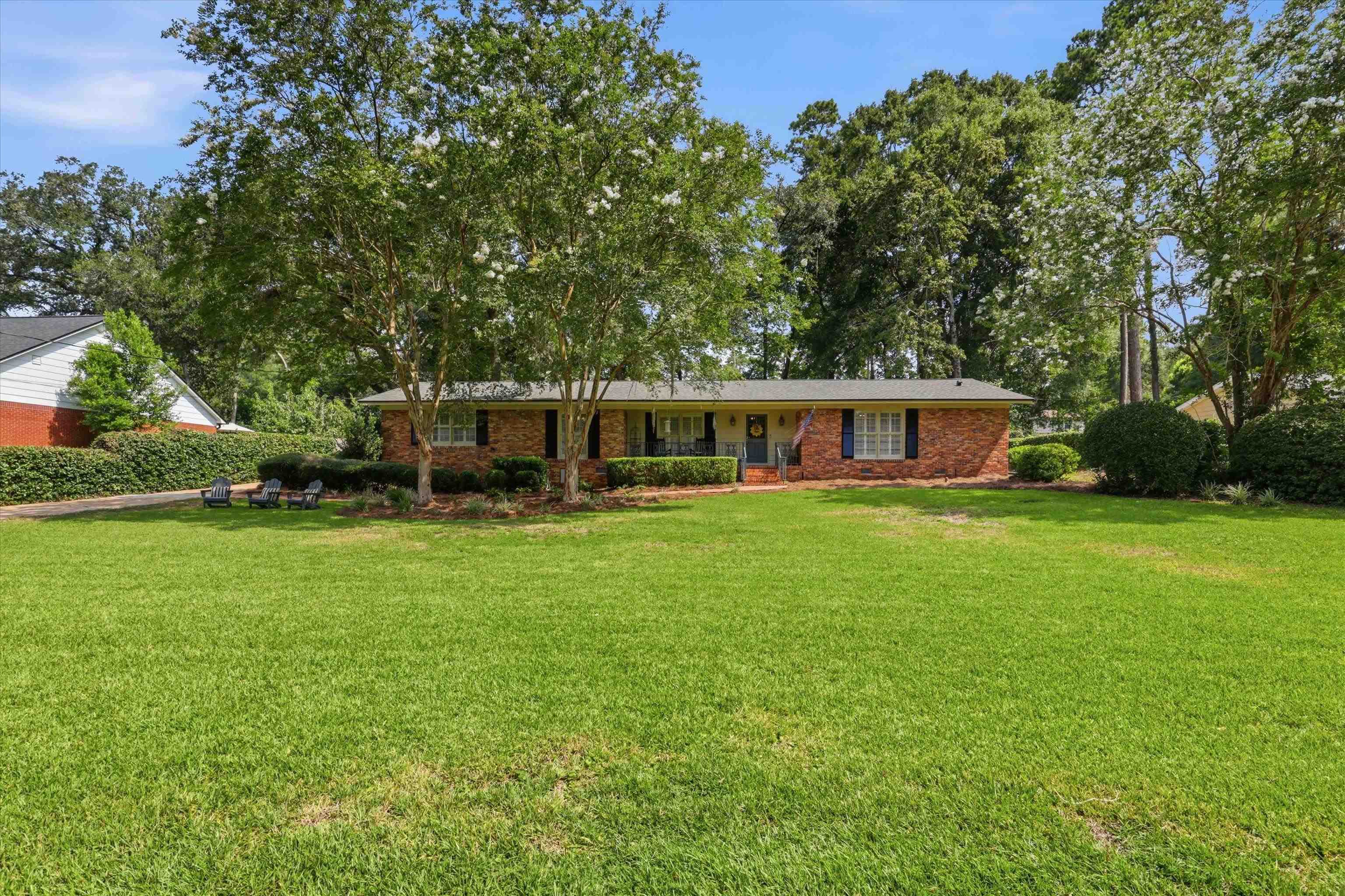1306 Leewood Drive