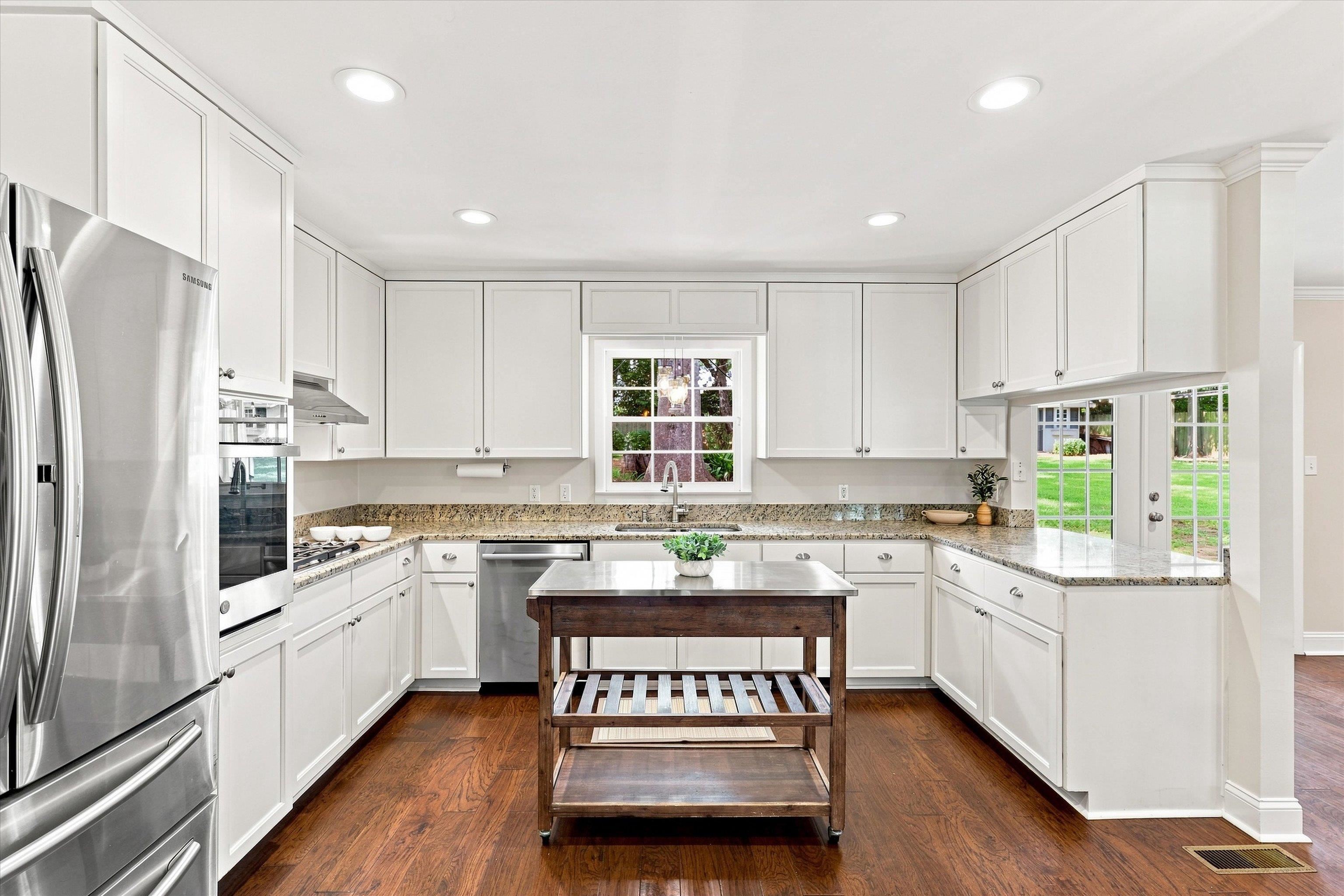 1306 Leewood Drive