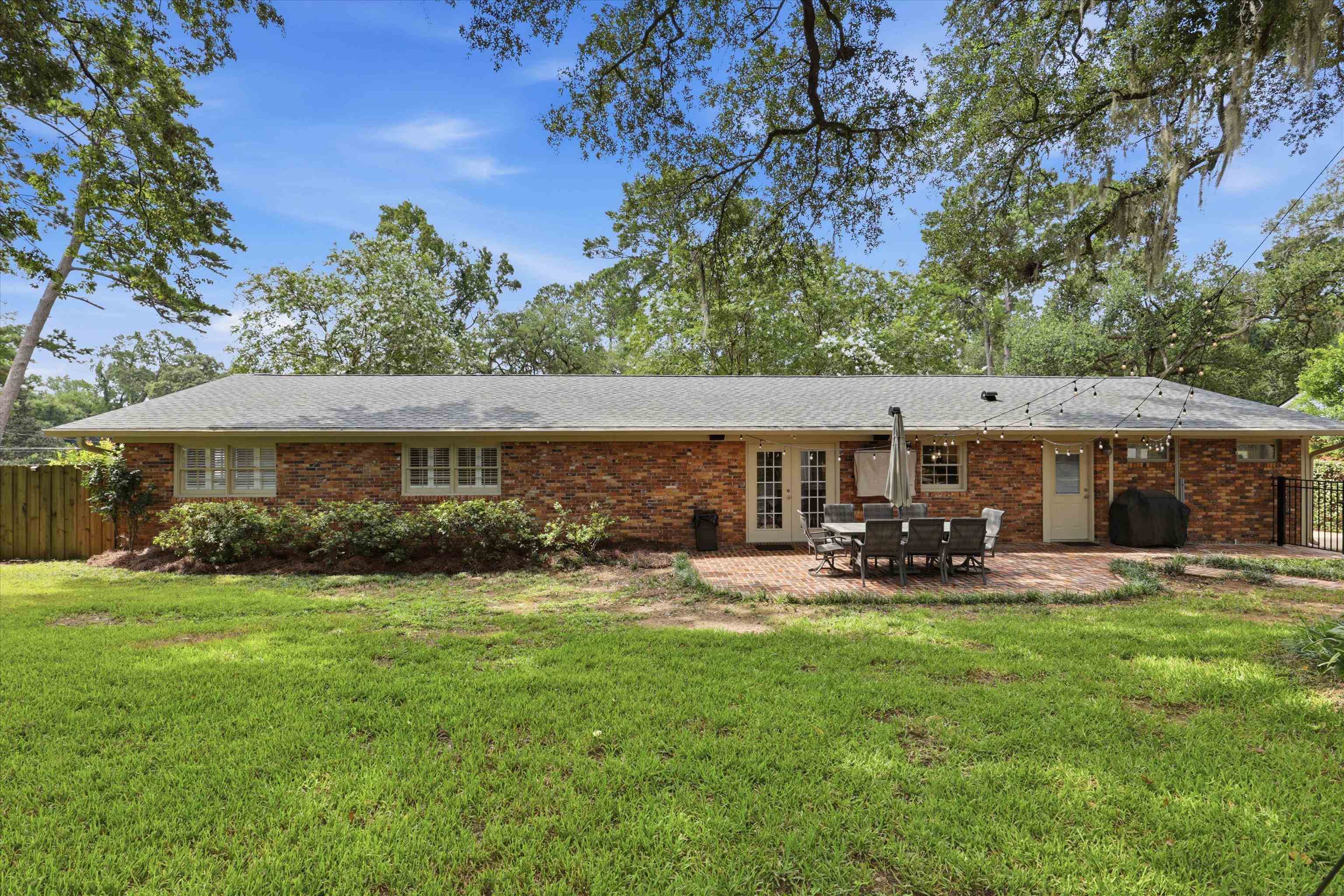 1306 Leewood Drive