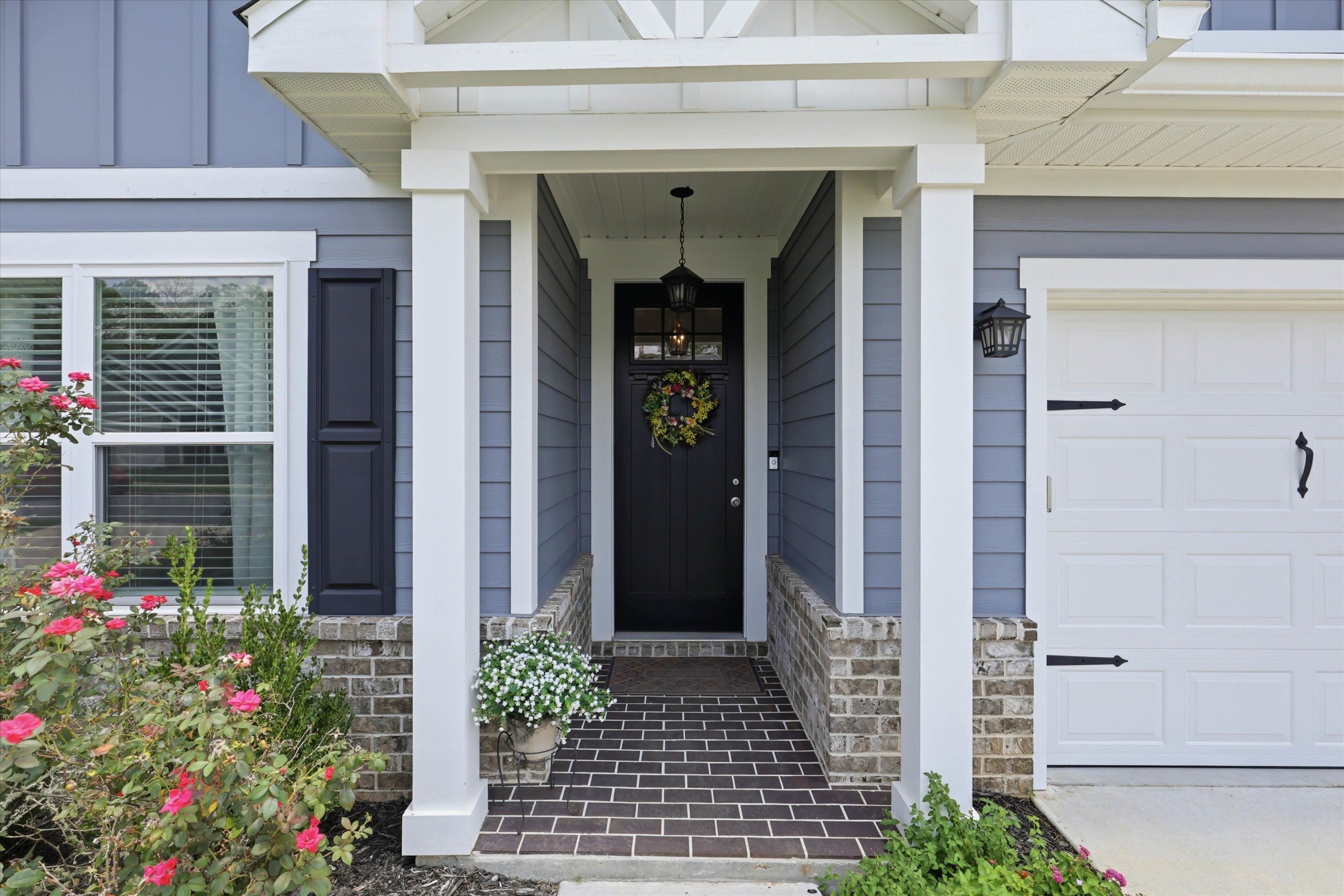 2335 Lexington Pond Way