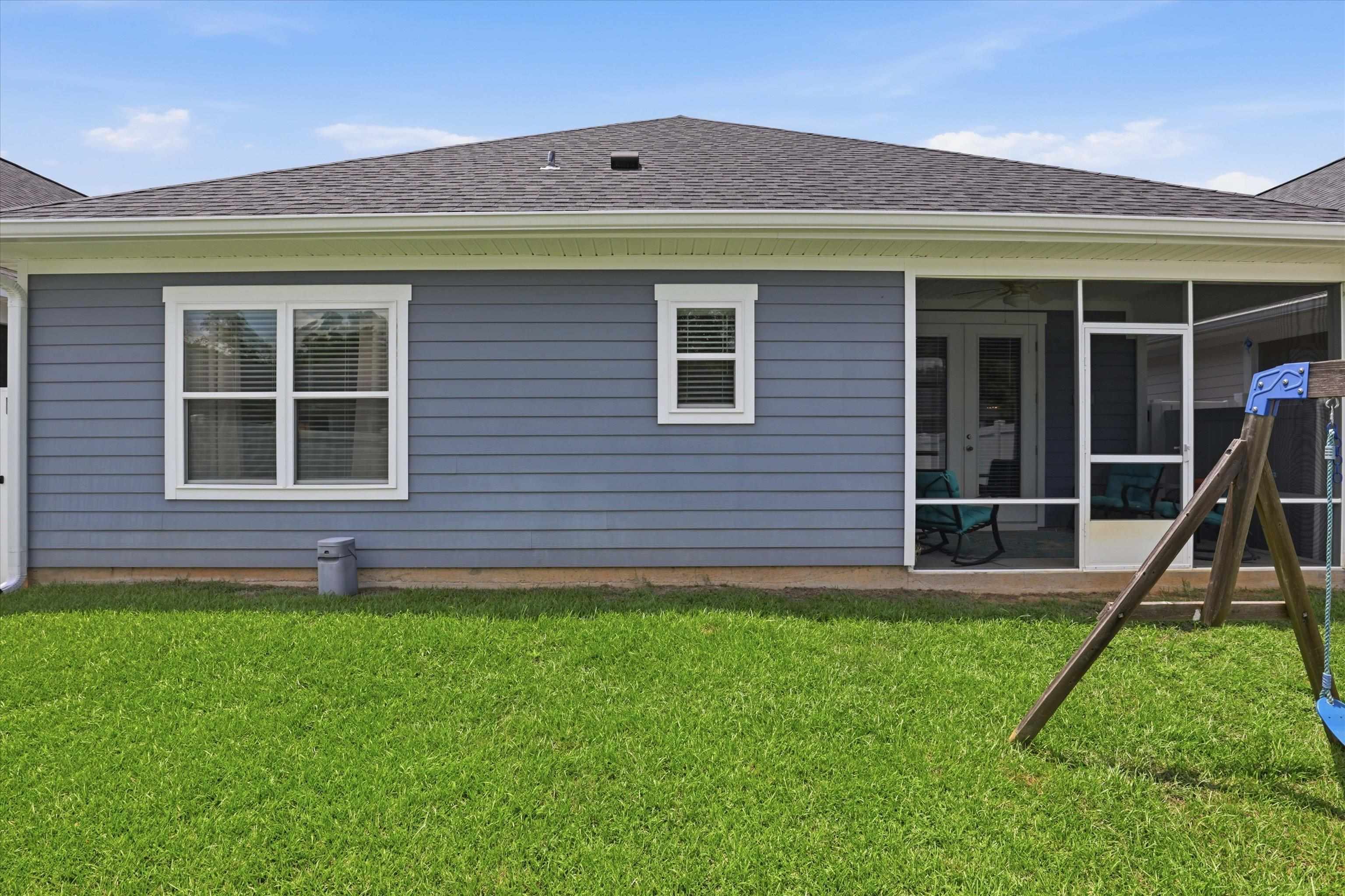 2335 Lexington Pond Way