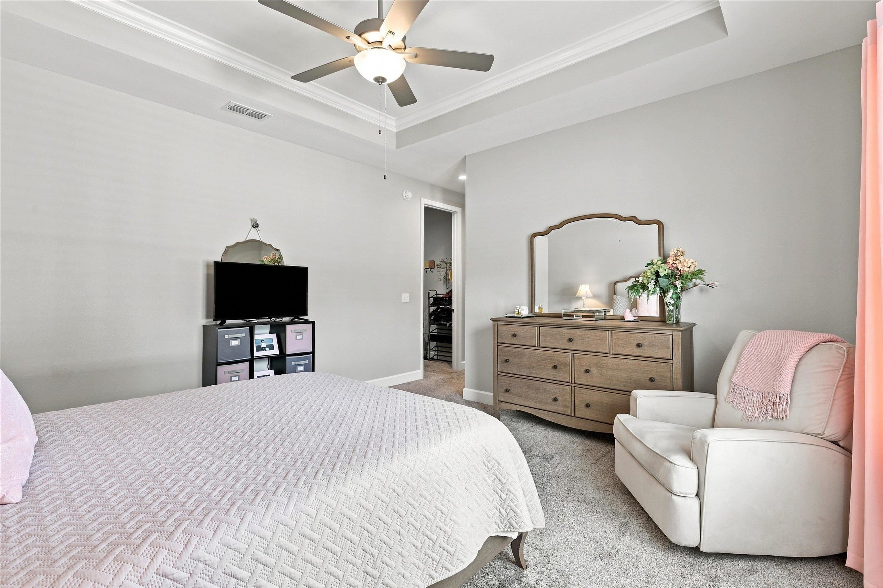 2335 Lexington Pond Way