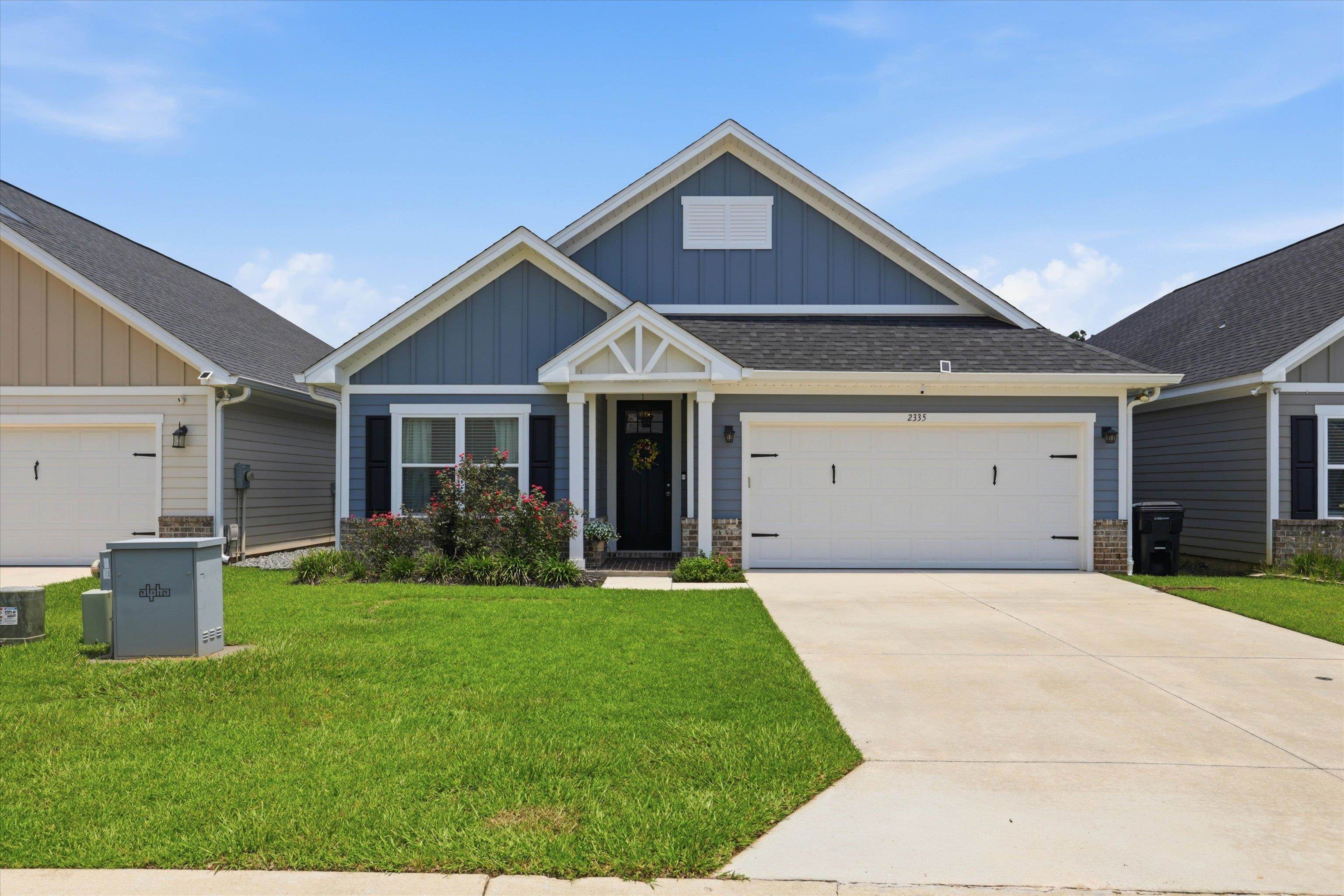 2335 Lexington Pond Way
