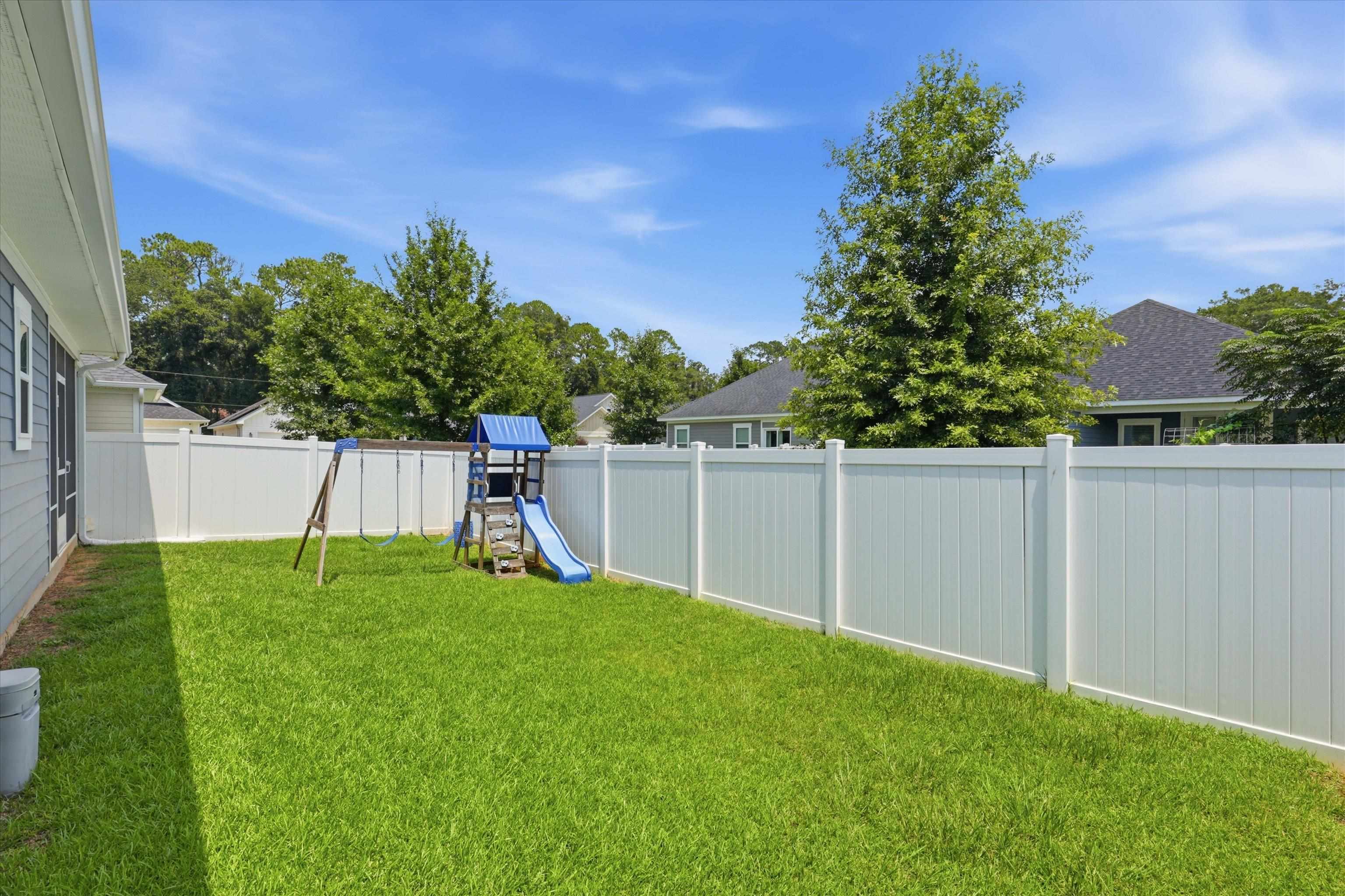 2335 Lexington Pond Way