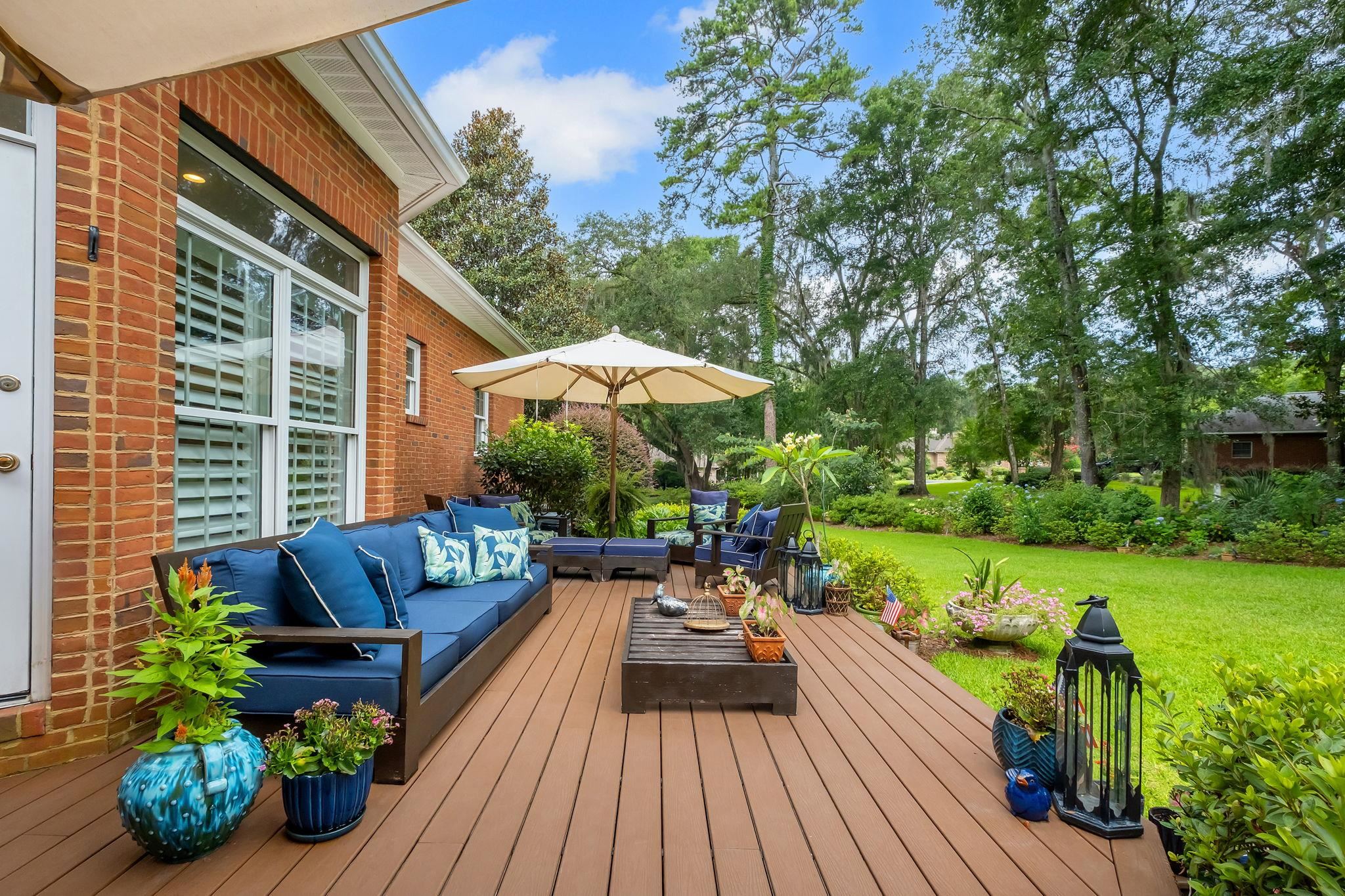 5059 Centennial Oak Circle
