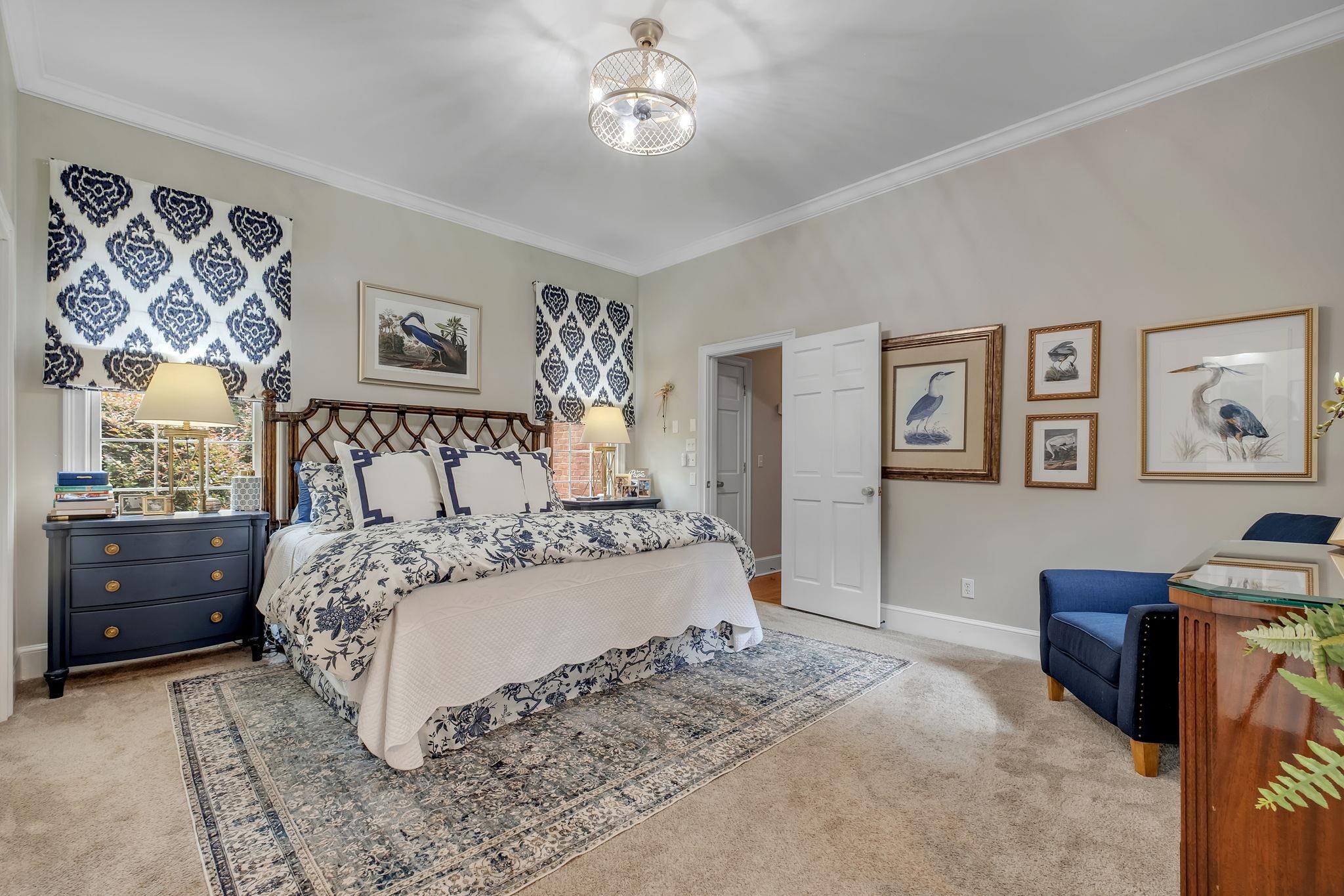 5059 Centennial Oak Circle
