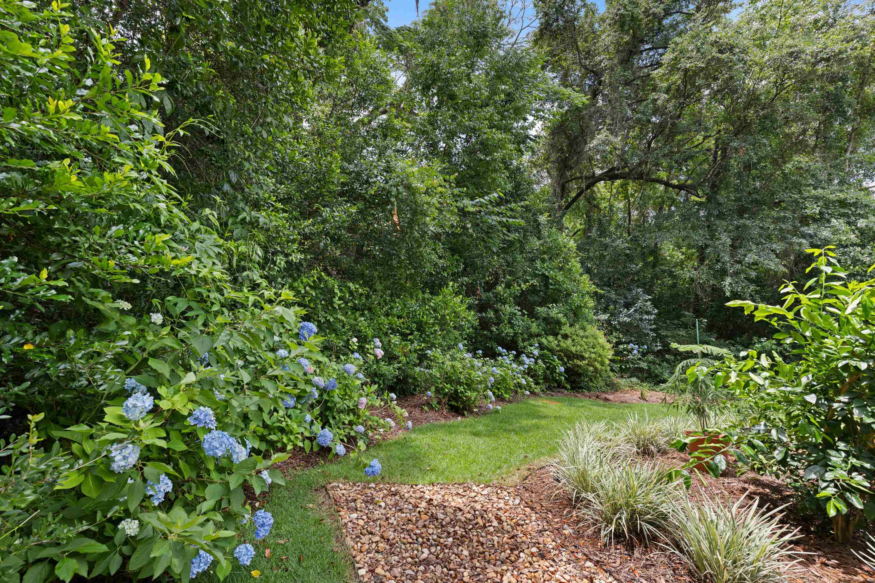 1489 Vieux Carre Drive