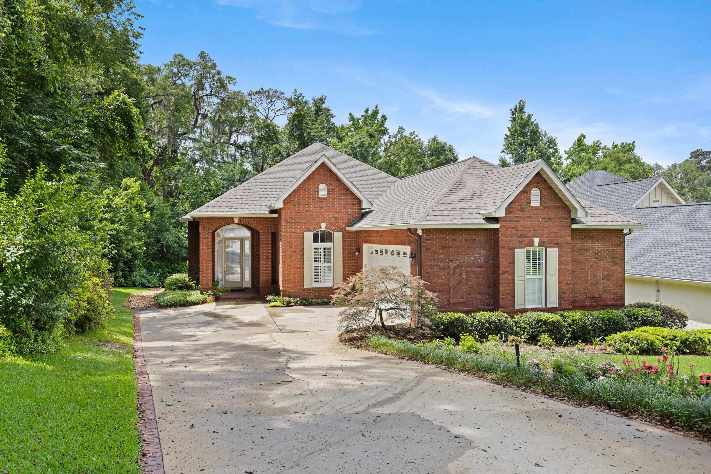 1489 Vieux Carre Drive